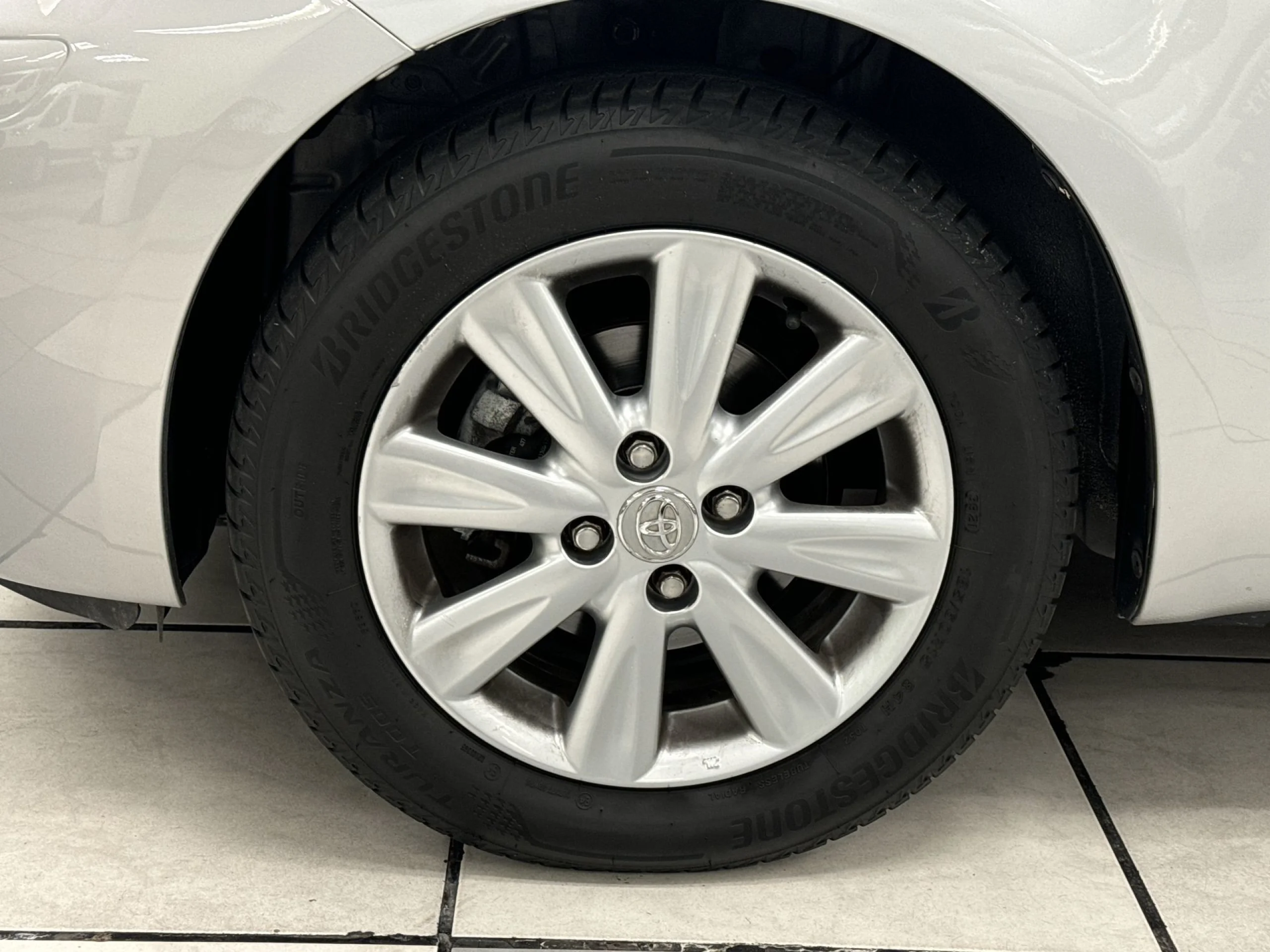 Toyota Yaris 1.4 D4-D Active 66 kW (90 CV) - Foto 7