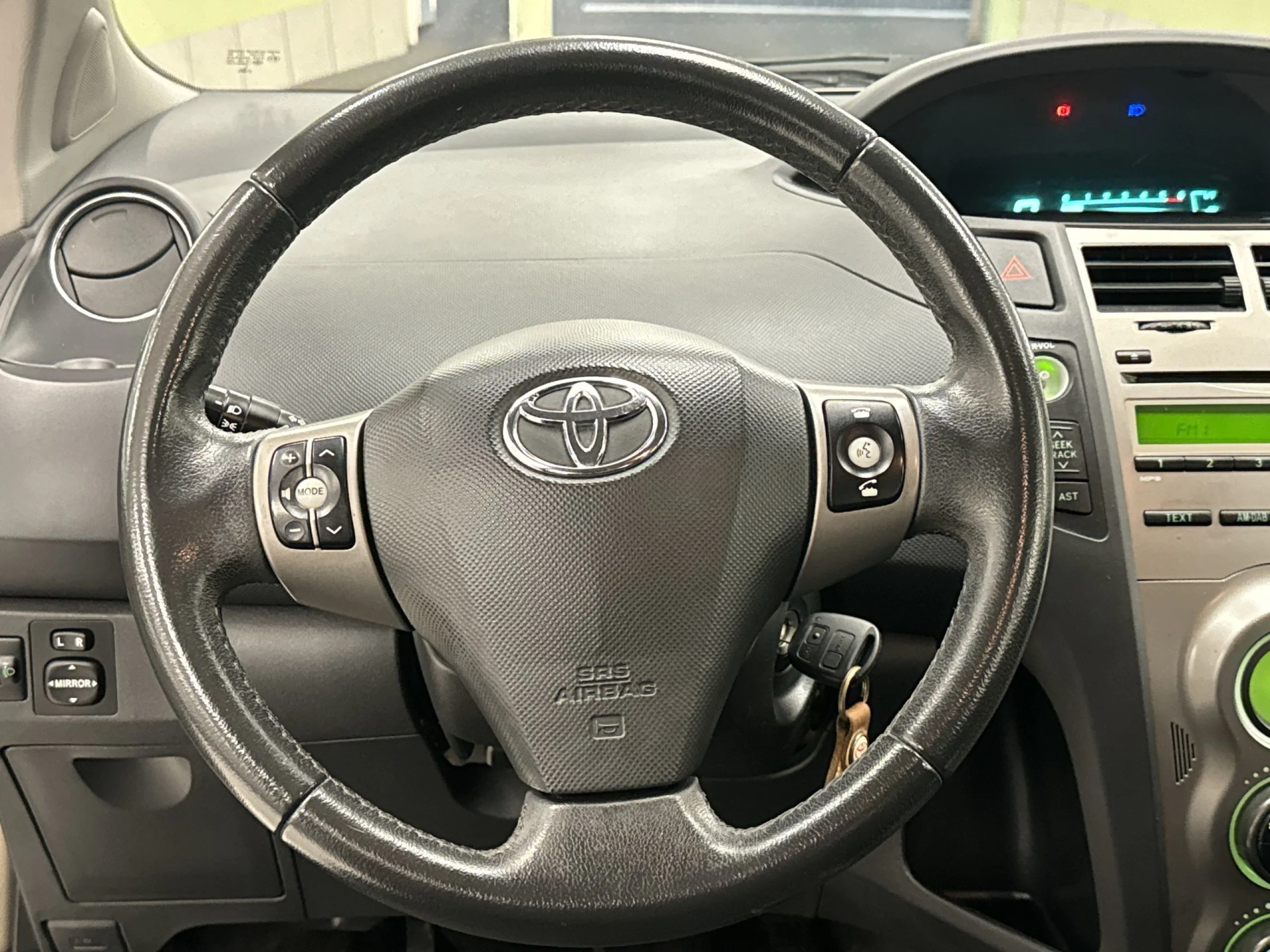 Toyota Yaris 1.4 D4-D Active 66 kW (90 CV) - Foto 11