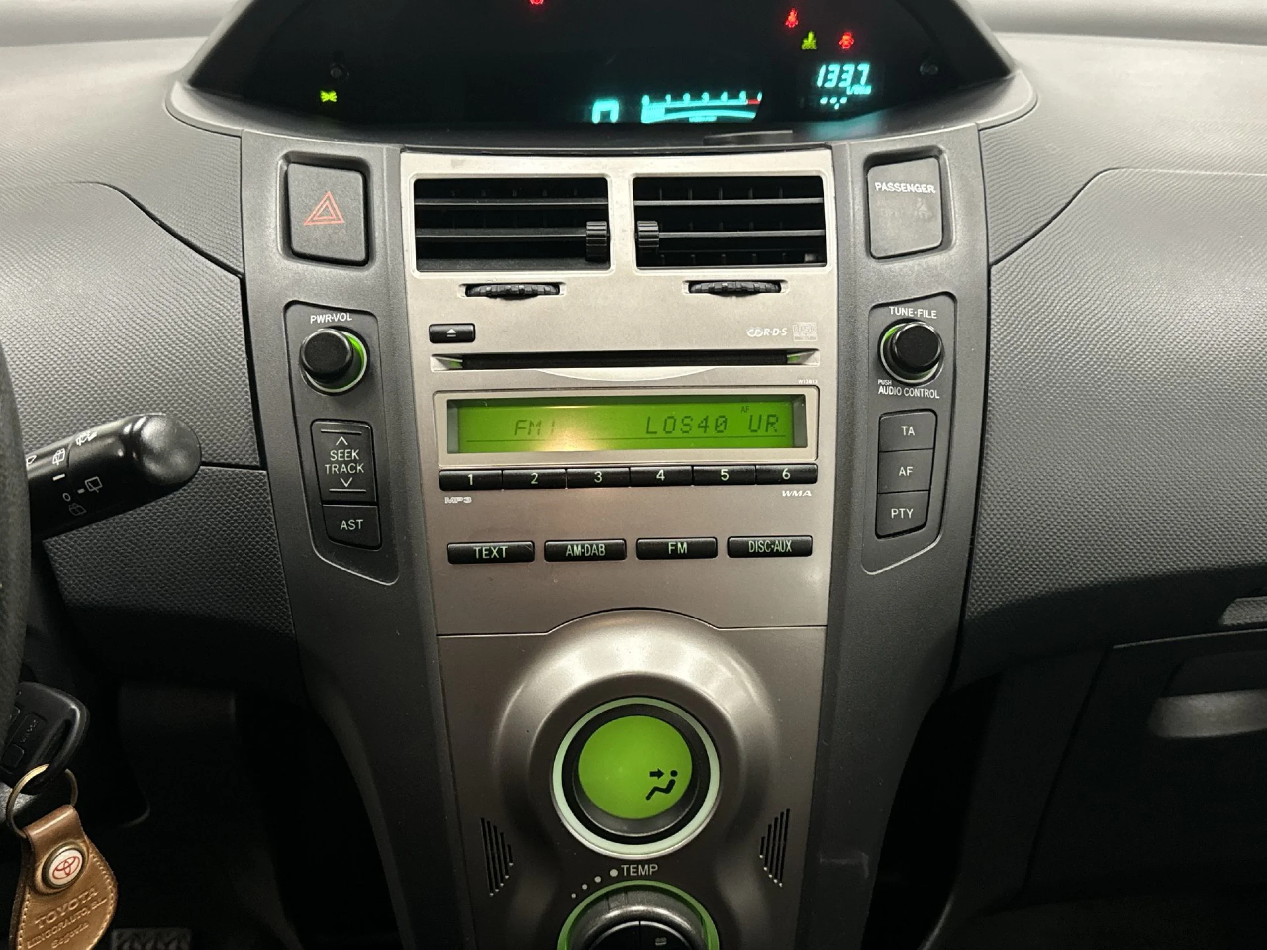 Toyota Yaris 1.4 D4-D Active 66 kW (90 CV) - Foto 16