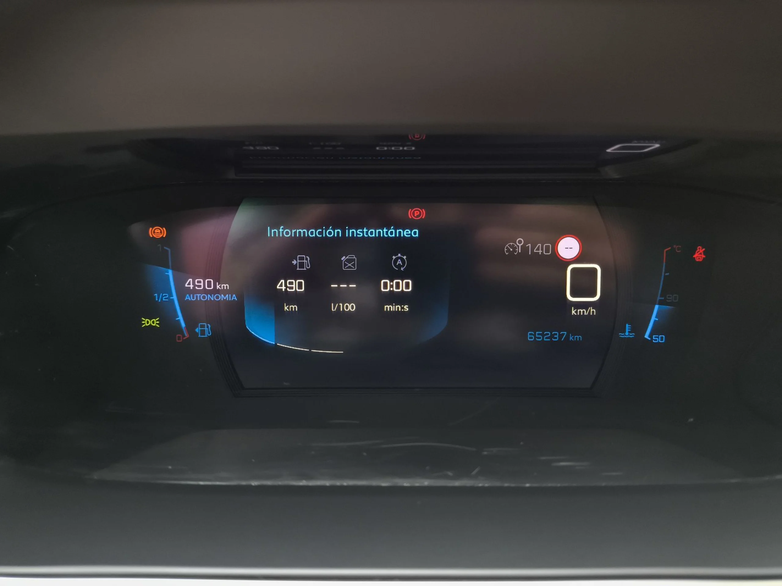 Peugeot 208 PureTech 100 Allure Pack 75 kW (100 CV) - Foto 18