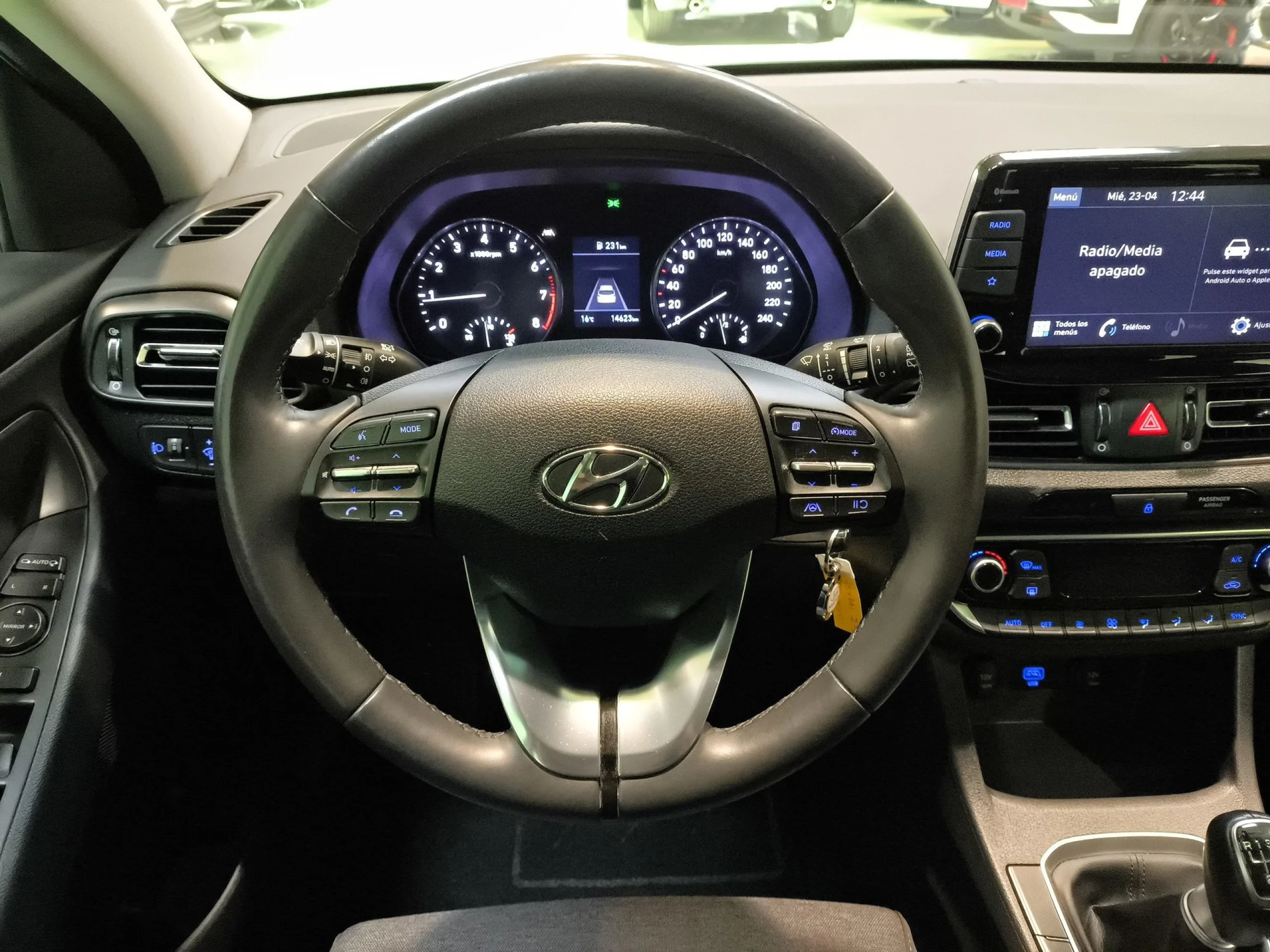 Hyundai I30 1.5 DPI Klass SLX 81 kW (110 CV) - Foto 11