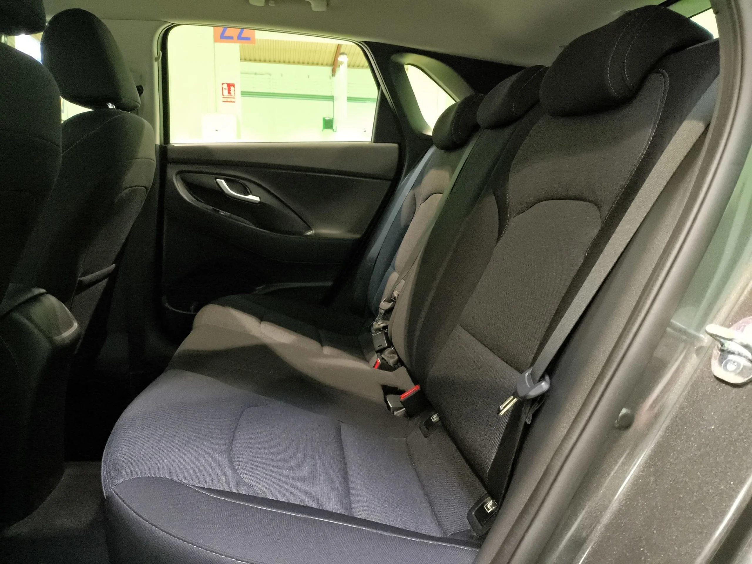 Hyundai I30 1.5 DPI Klass SLX 81 kW (110 CV) - Foto 18