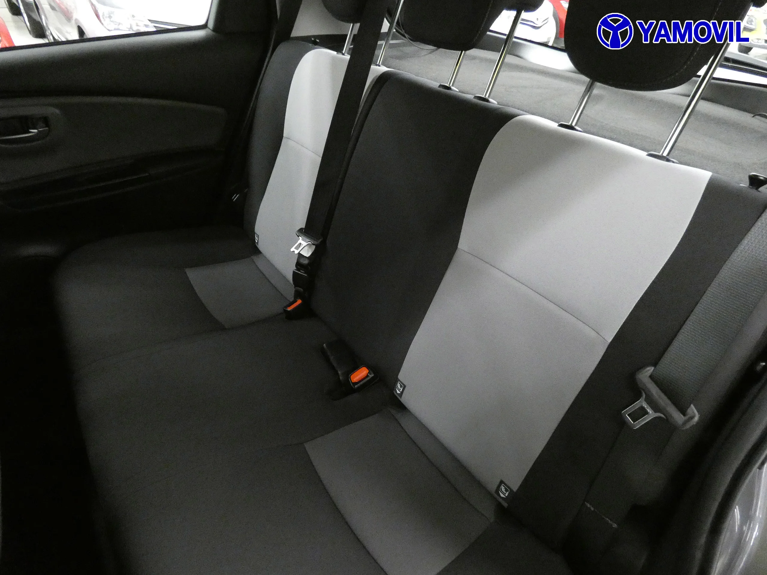 Toyota Yaris 1.5 HYBRID ACTIVE 5P - Foto 14
