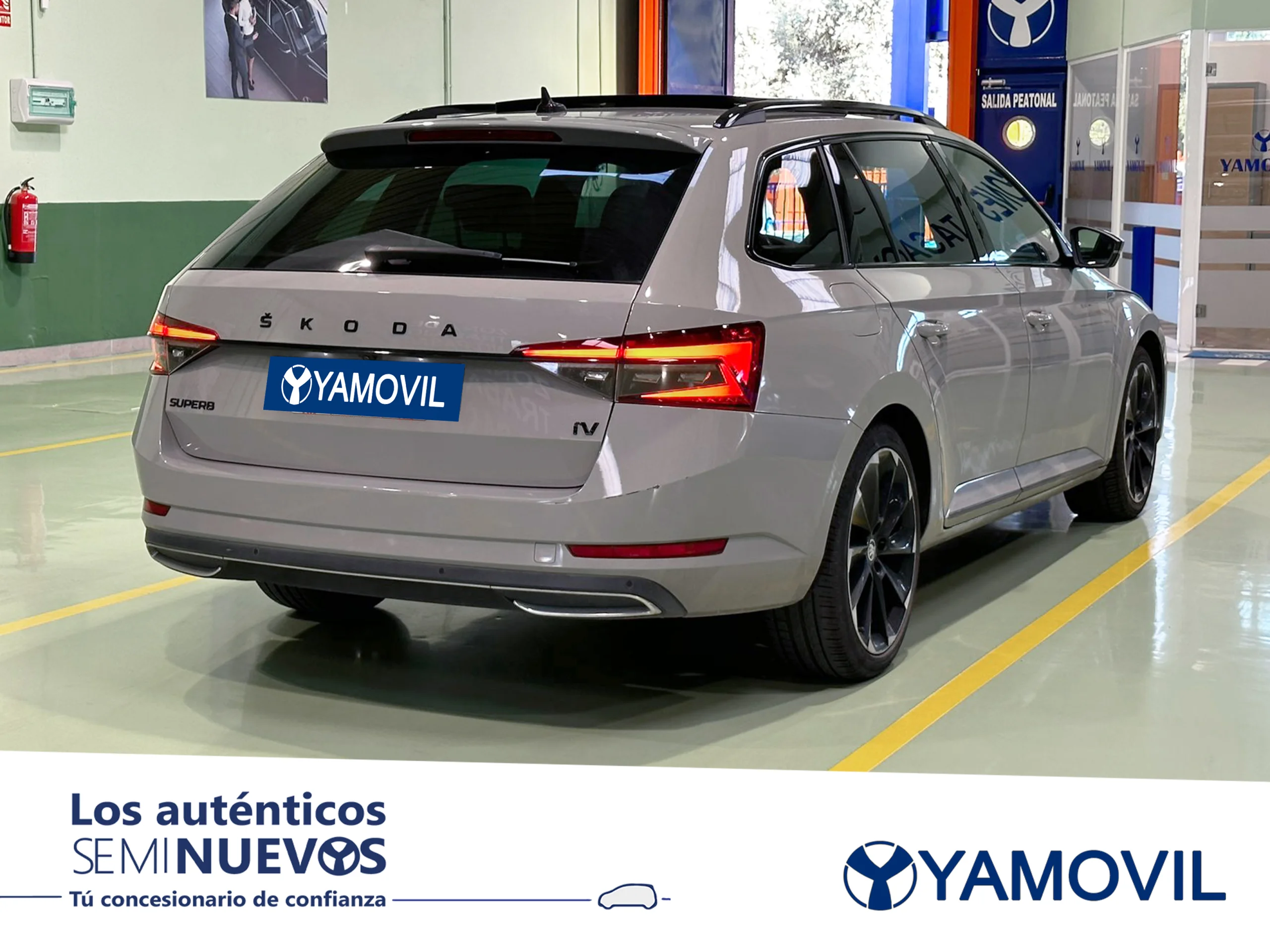 Skoda Superb Combi 1.4 TSI iV P-HEV SportLine DSG 160 kW (218 CV) - Foto 2