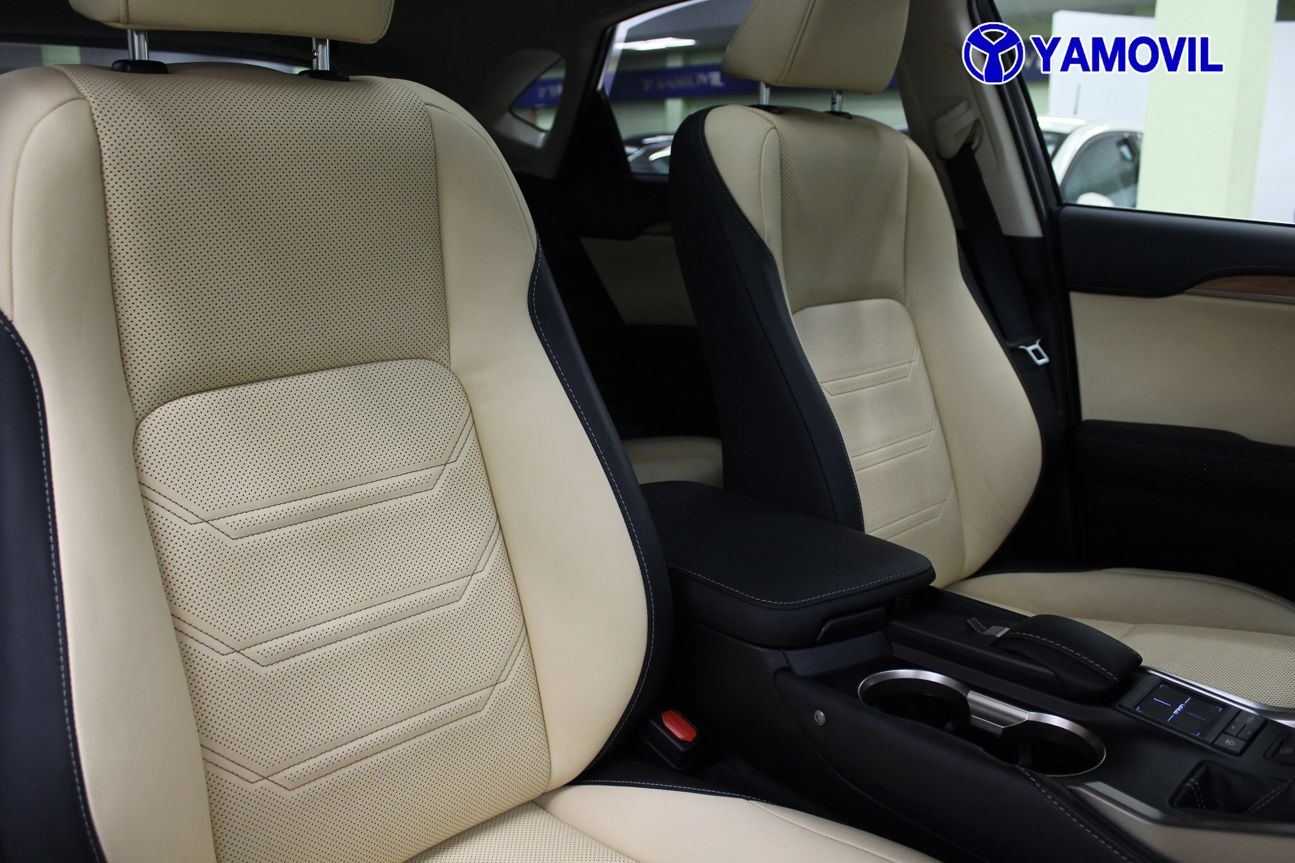 Lexus NX 300h Luxury 4WD 145 kW (197 CV) - Foto 16