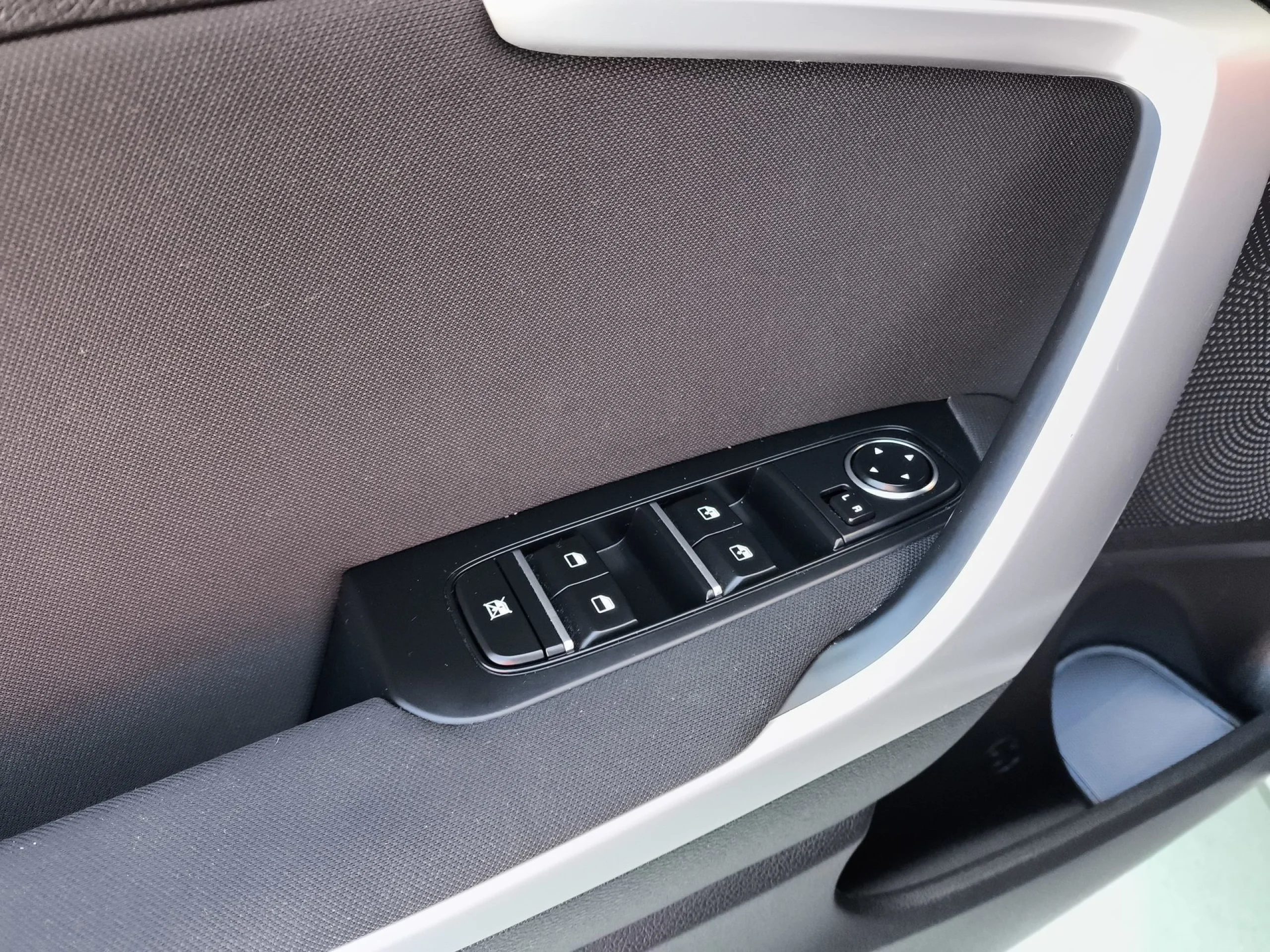 Kia Xceed 1.0 T-GDi Drive 88 kW (120 CV) - Foto 10