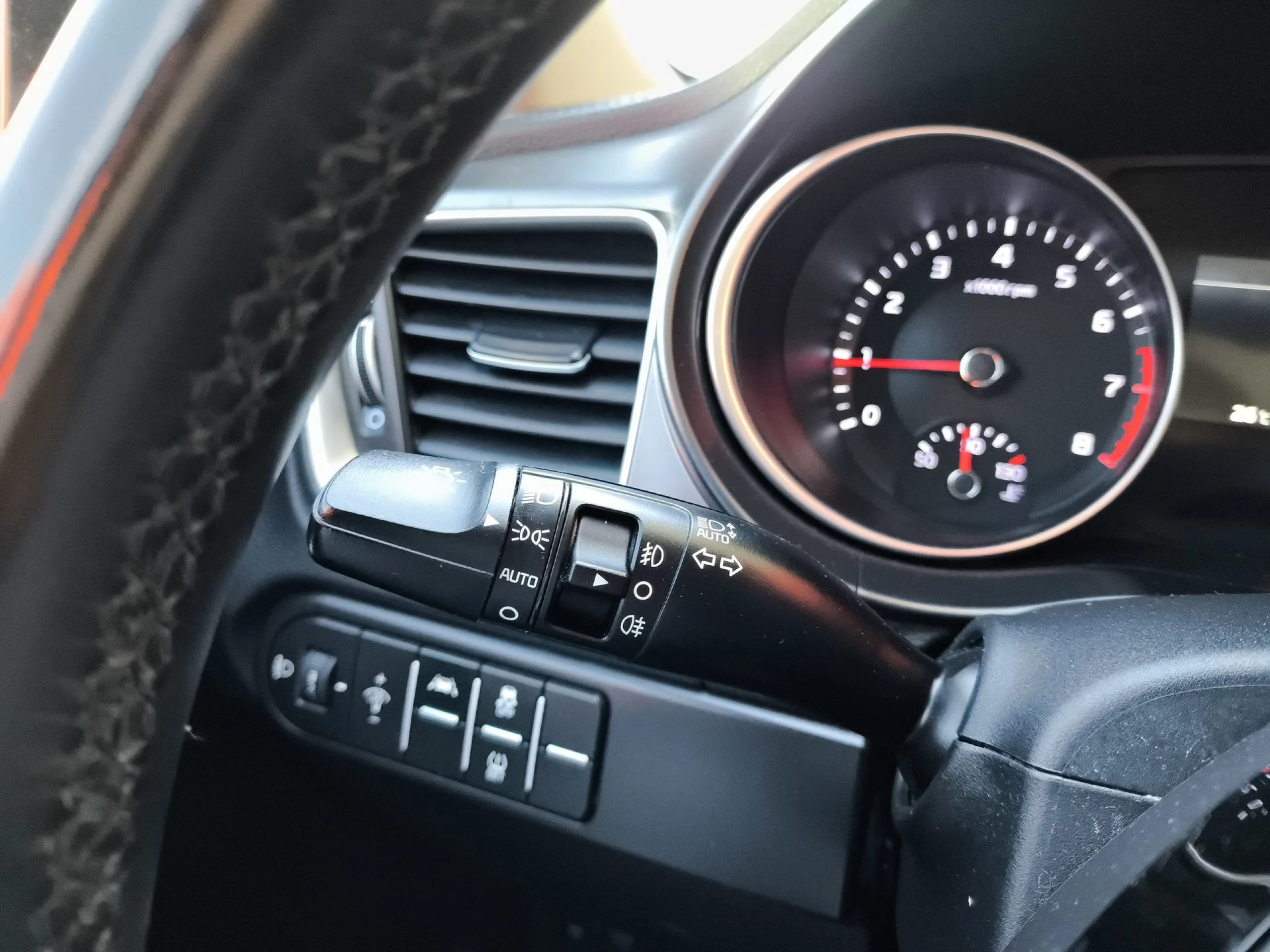Kia Xceed 1.0 T-GDi Drive 88 kW (120 CV) - Foto 17