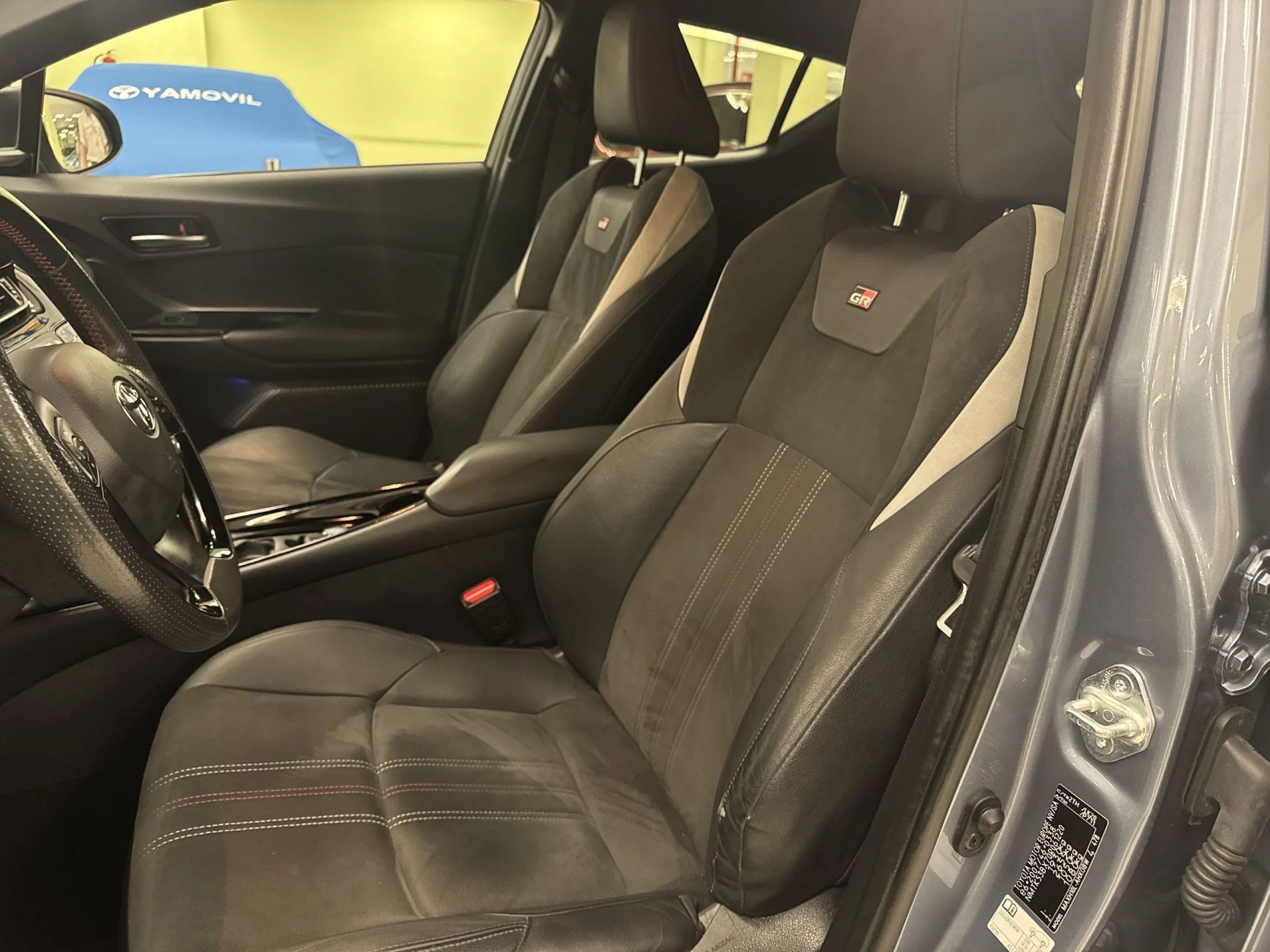 Toyota C-HR 180H GR Sport 135 kW (184 CV) - Foto 8