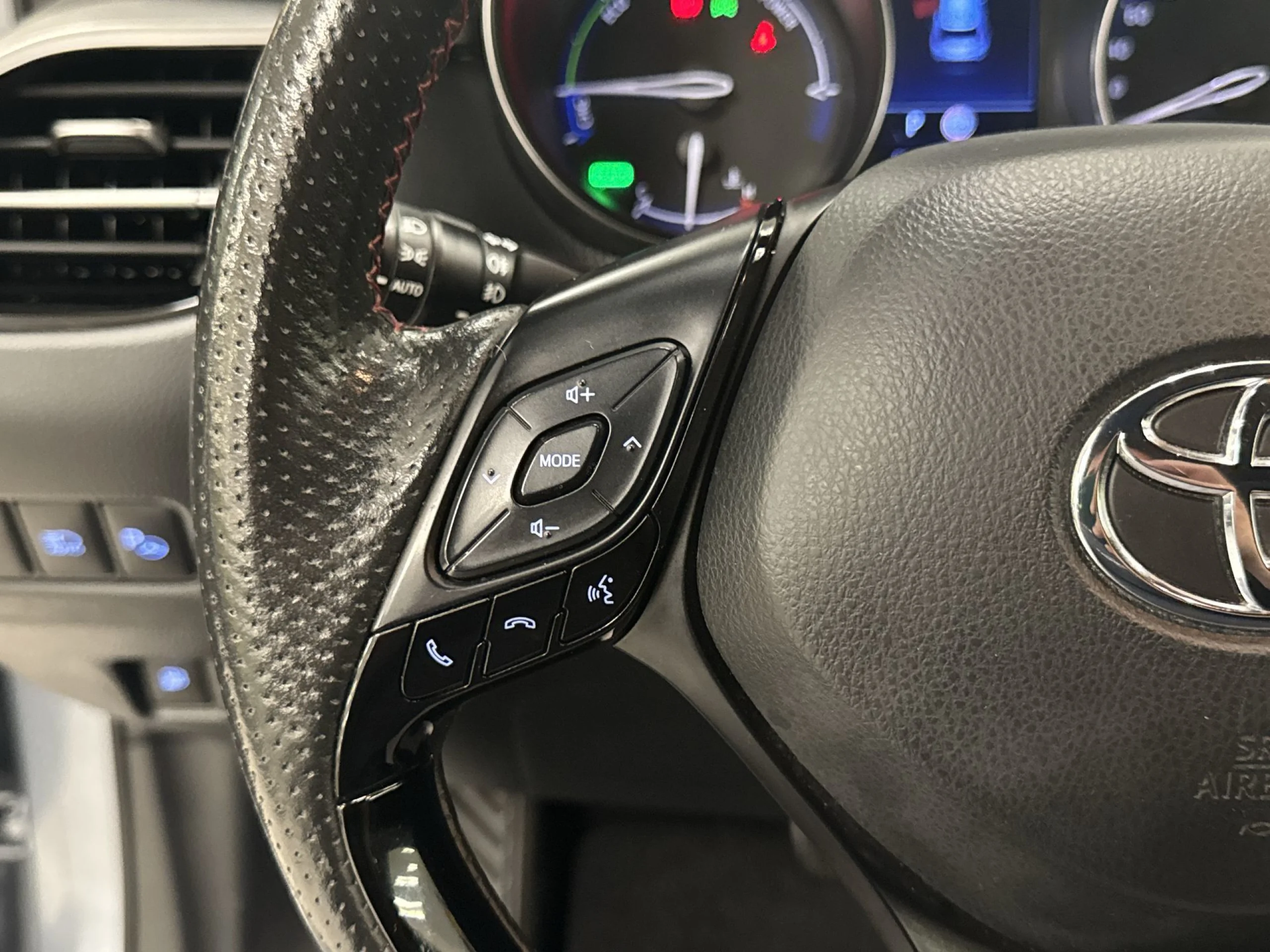 Toyota C-HR 180H GR Sport 135 kW (184 CV) - Foto 15