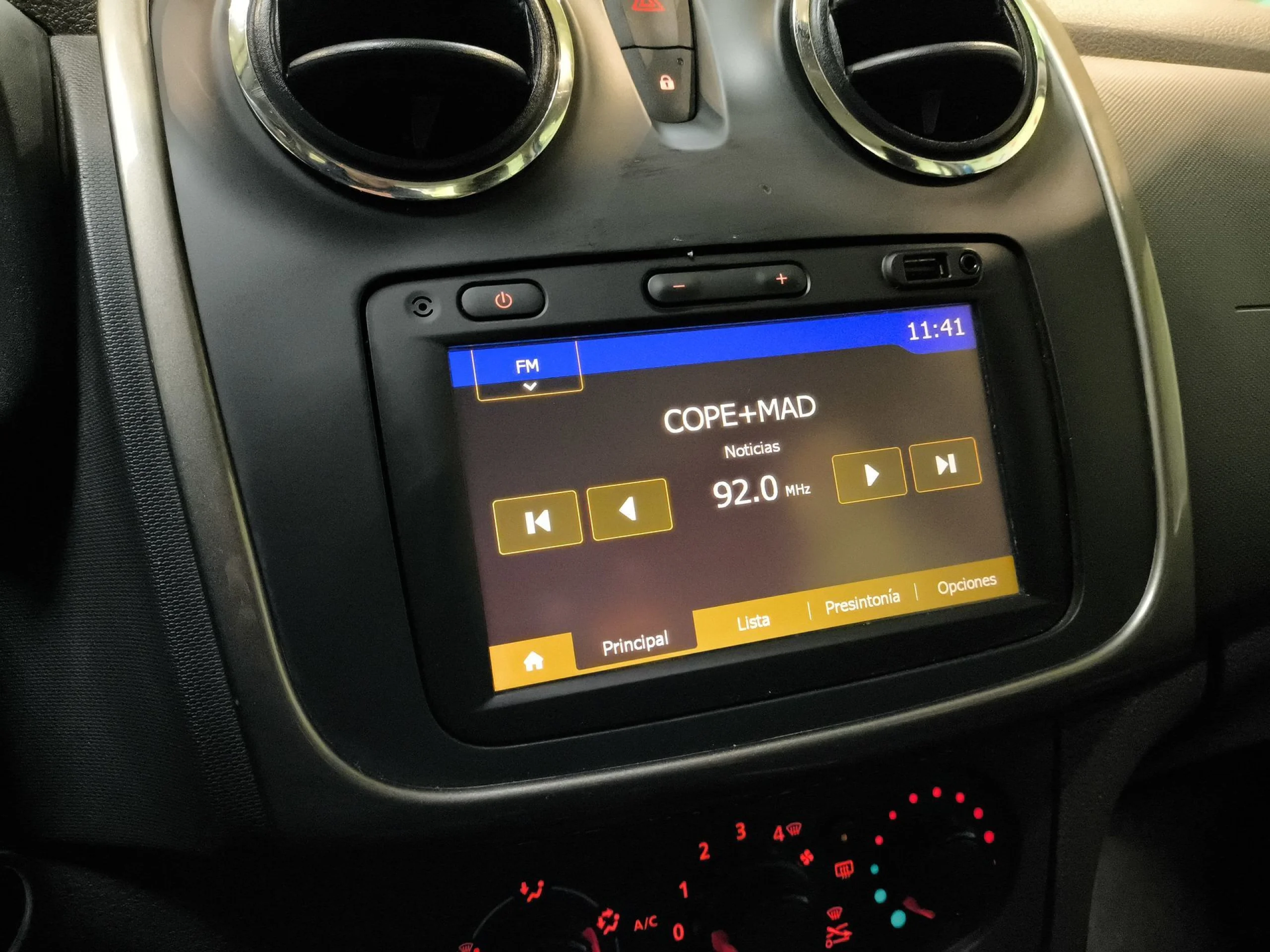 Dacia Sandero Stepway TCe 66 kW (90 CV) - Foto 12