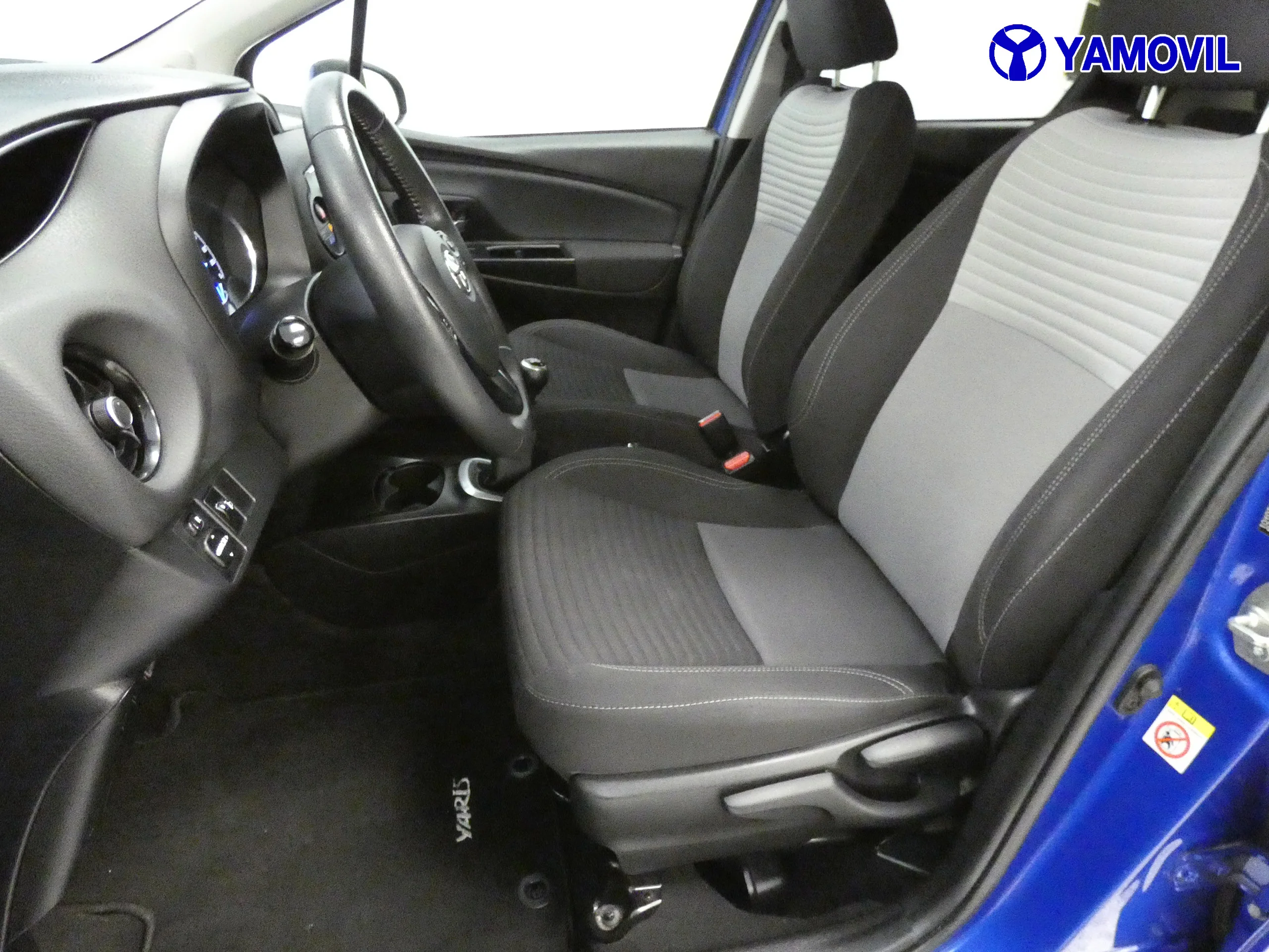 Toyota Yaris 1.5 FEEL  - Foto 12