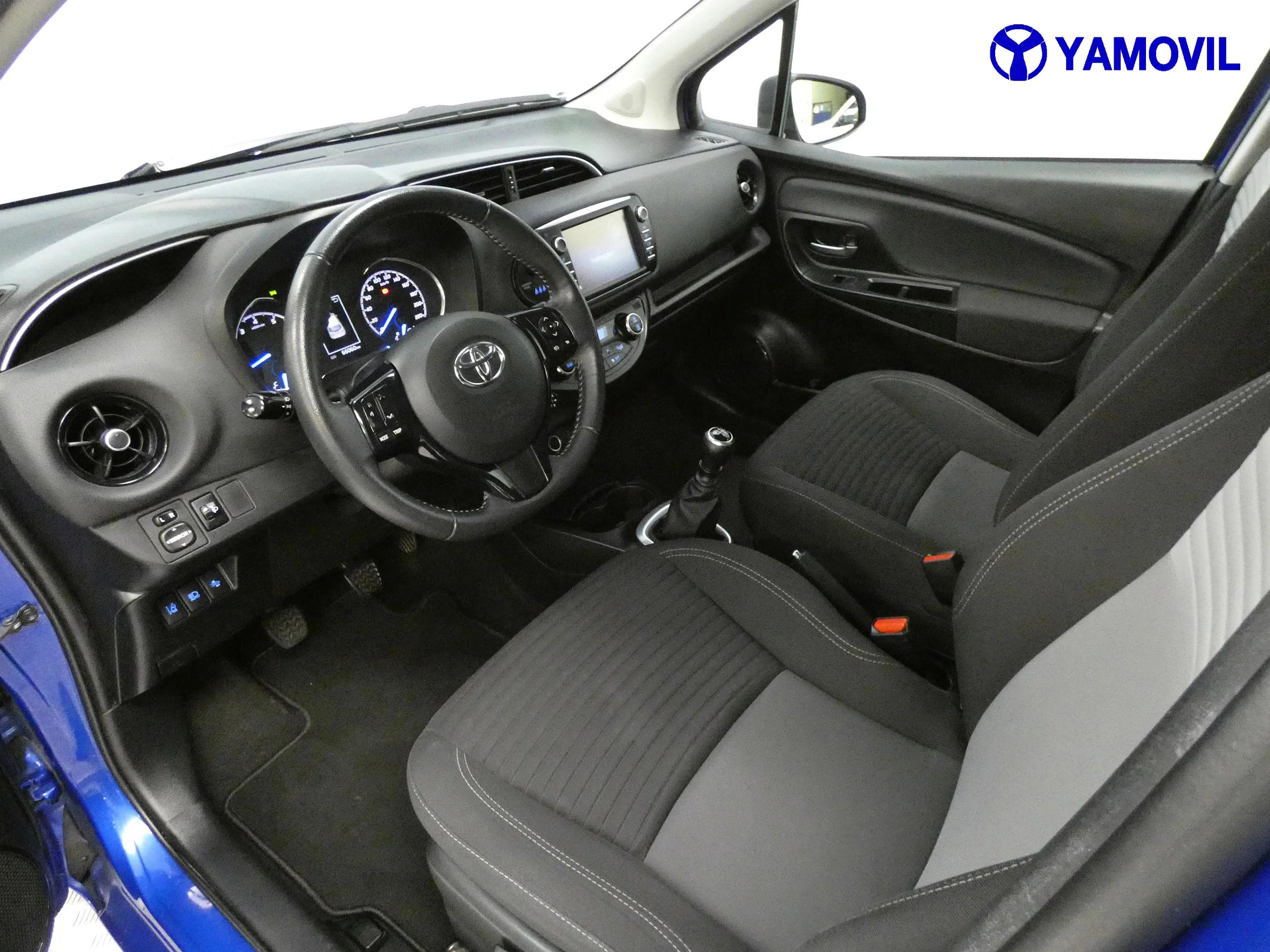 Toyota Yaris 1.5 FEEL  - Foto 13