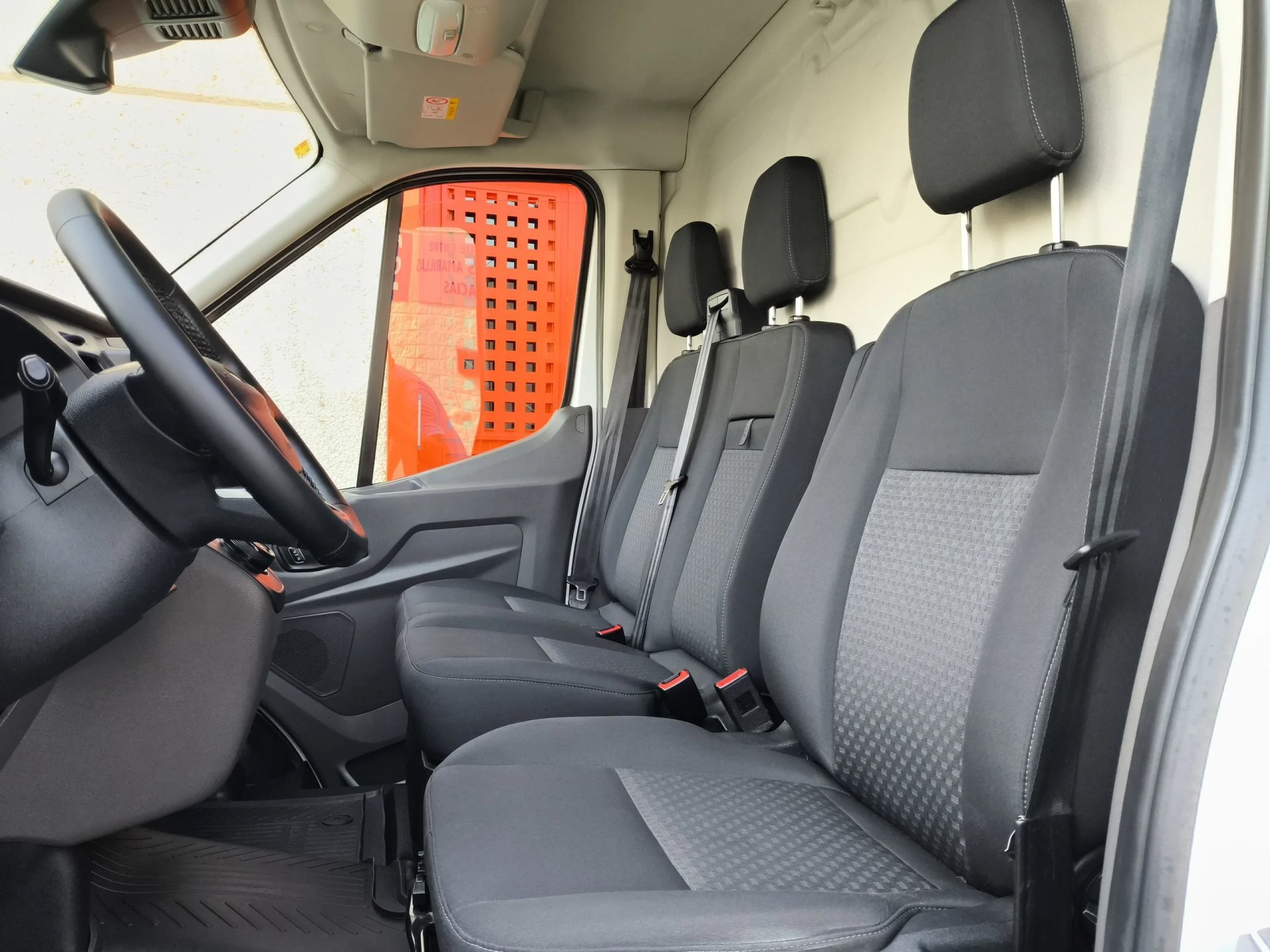 Ford Transit Furgon 350 BEV L3 RWD 135 kW (184 CV) - Foto 8