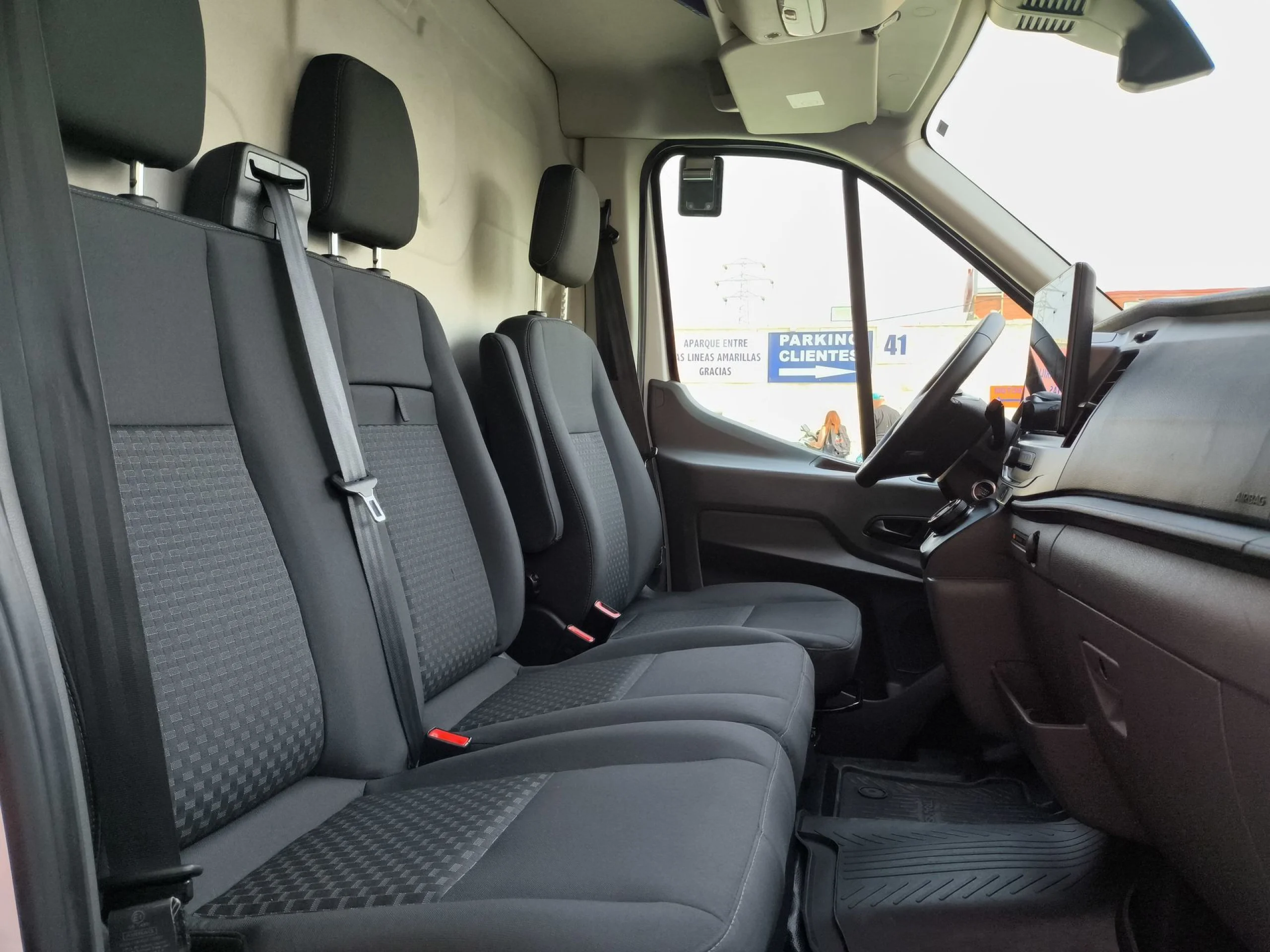 Ford Transit Furgon 350 BEV L3 RWD 135 kW (184 CV) - Foto 28