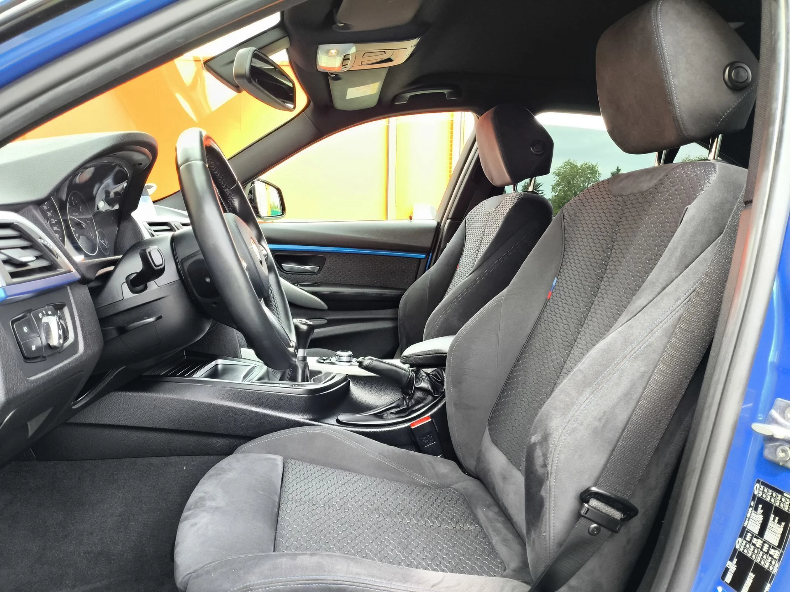 BMW Serie 3 318d 110 kW (150 CV) - Foto 8