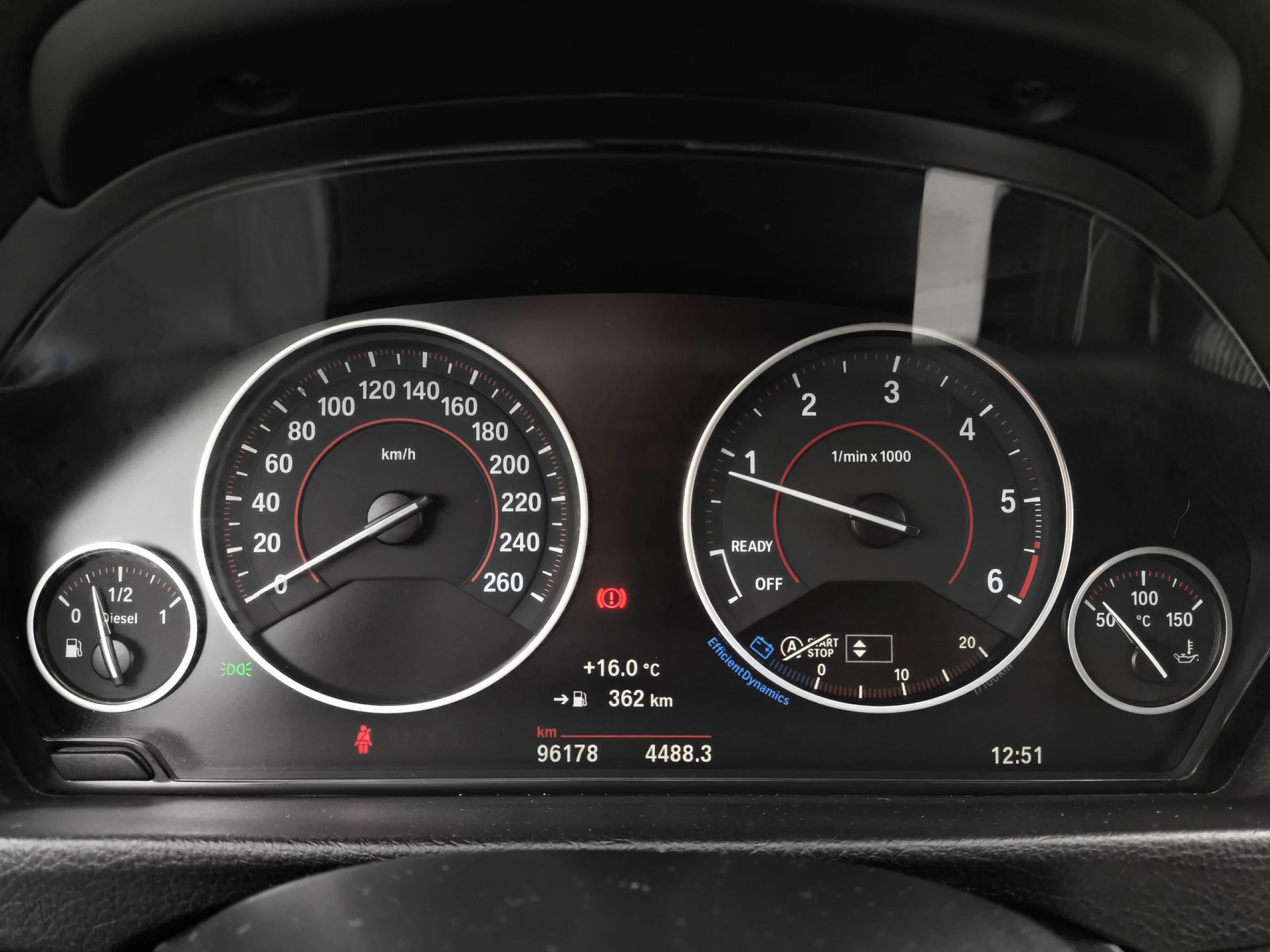 BMW Serie 3 318d 110 kW (150 CV) - Foto 12