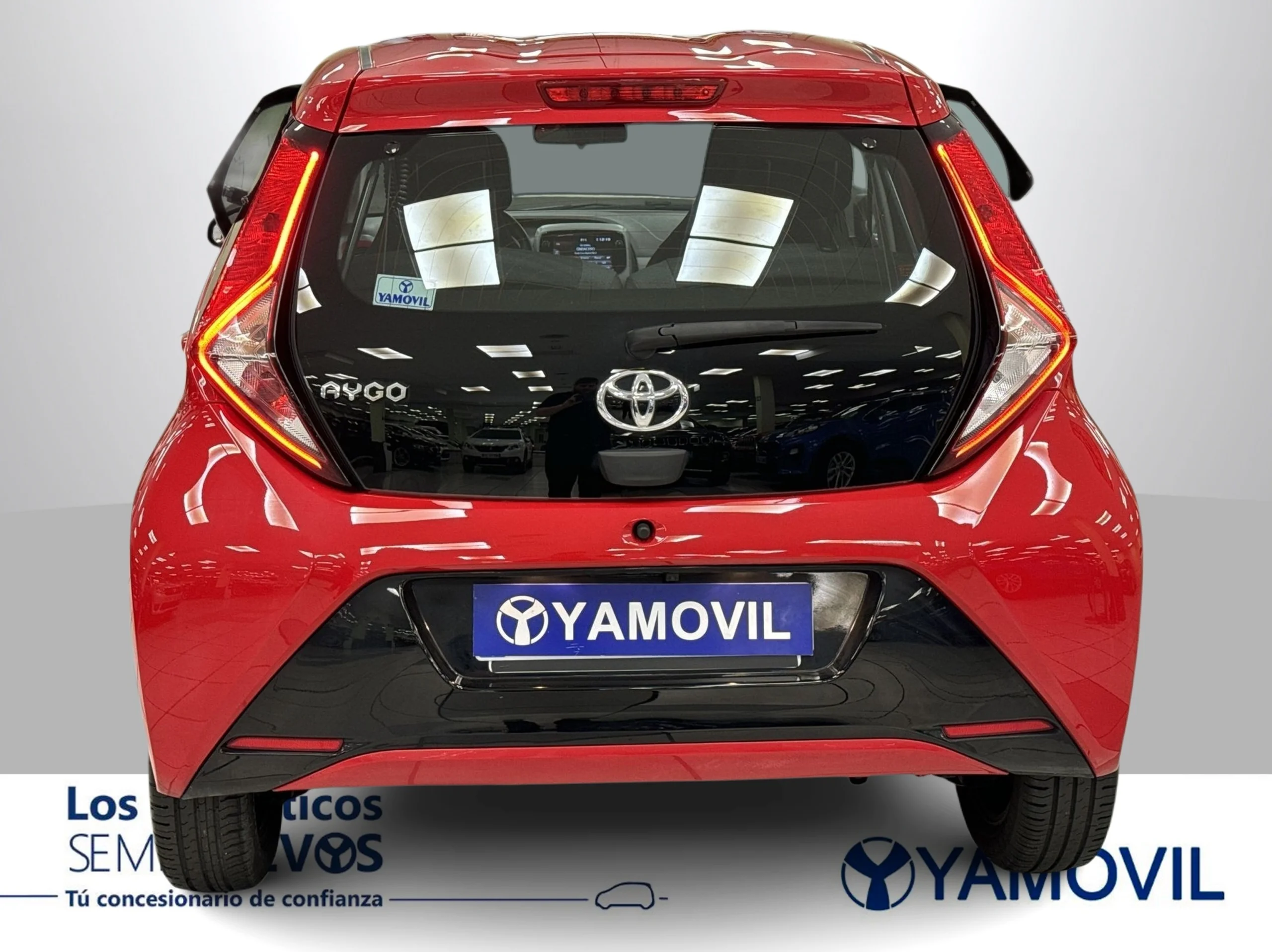 Toyota Aygo 1.0 70 x-play 53 kW (72 CV) - Foto 5