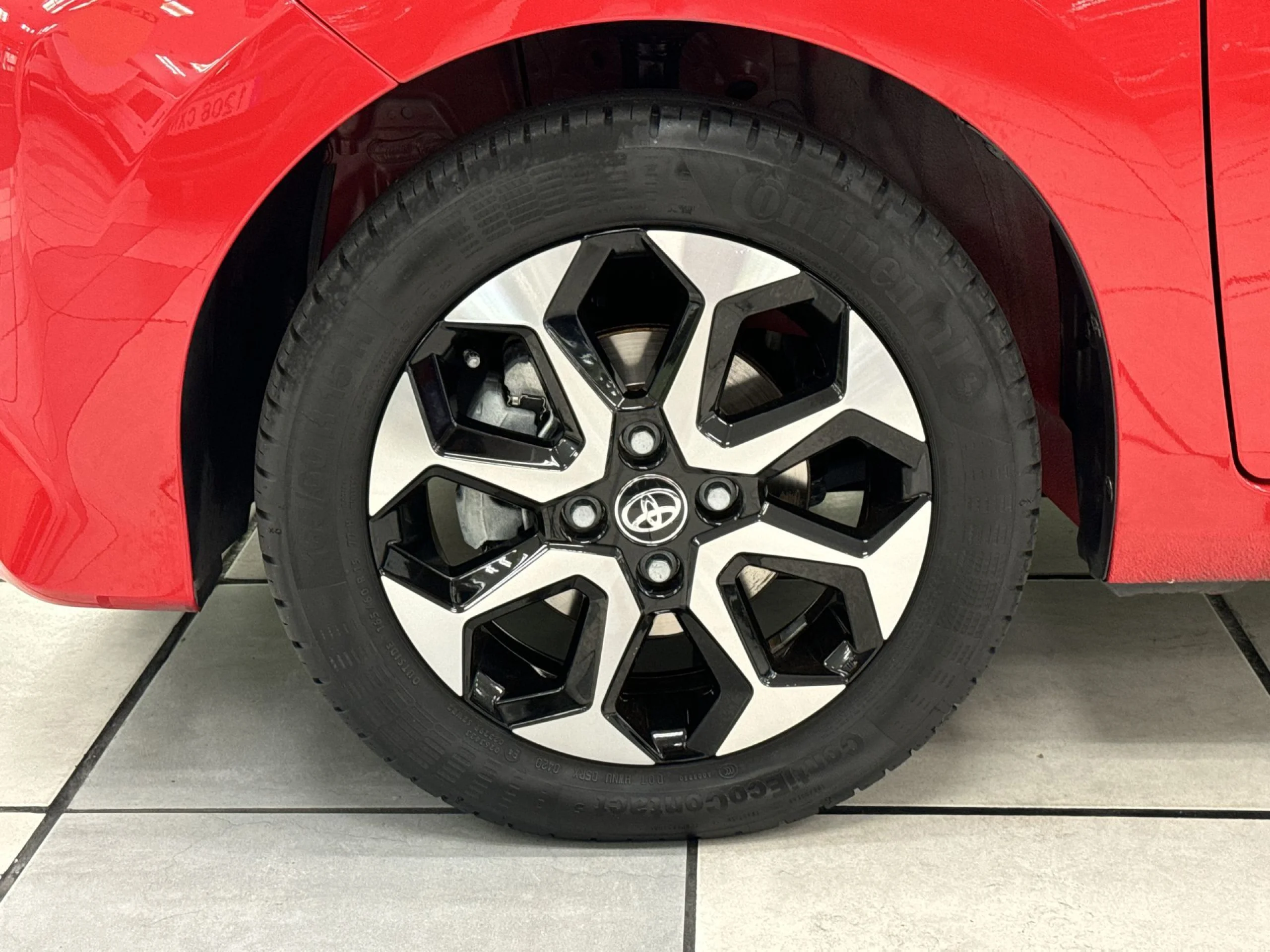 Toyota Aygo 1.0 70 x-play 53 kW (72 CV) - Foto 7