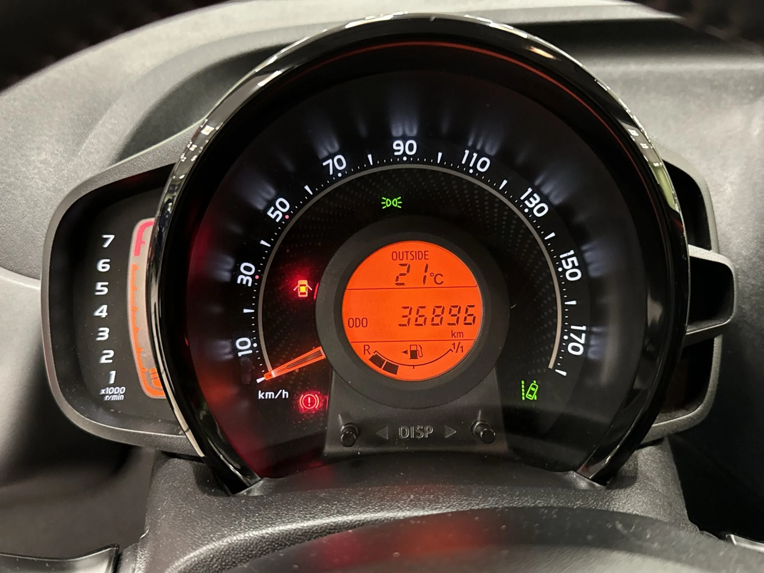 Toyota Aygo 1.0 70 x-play 53 kW (72 CV) - Foto 11