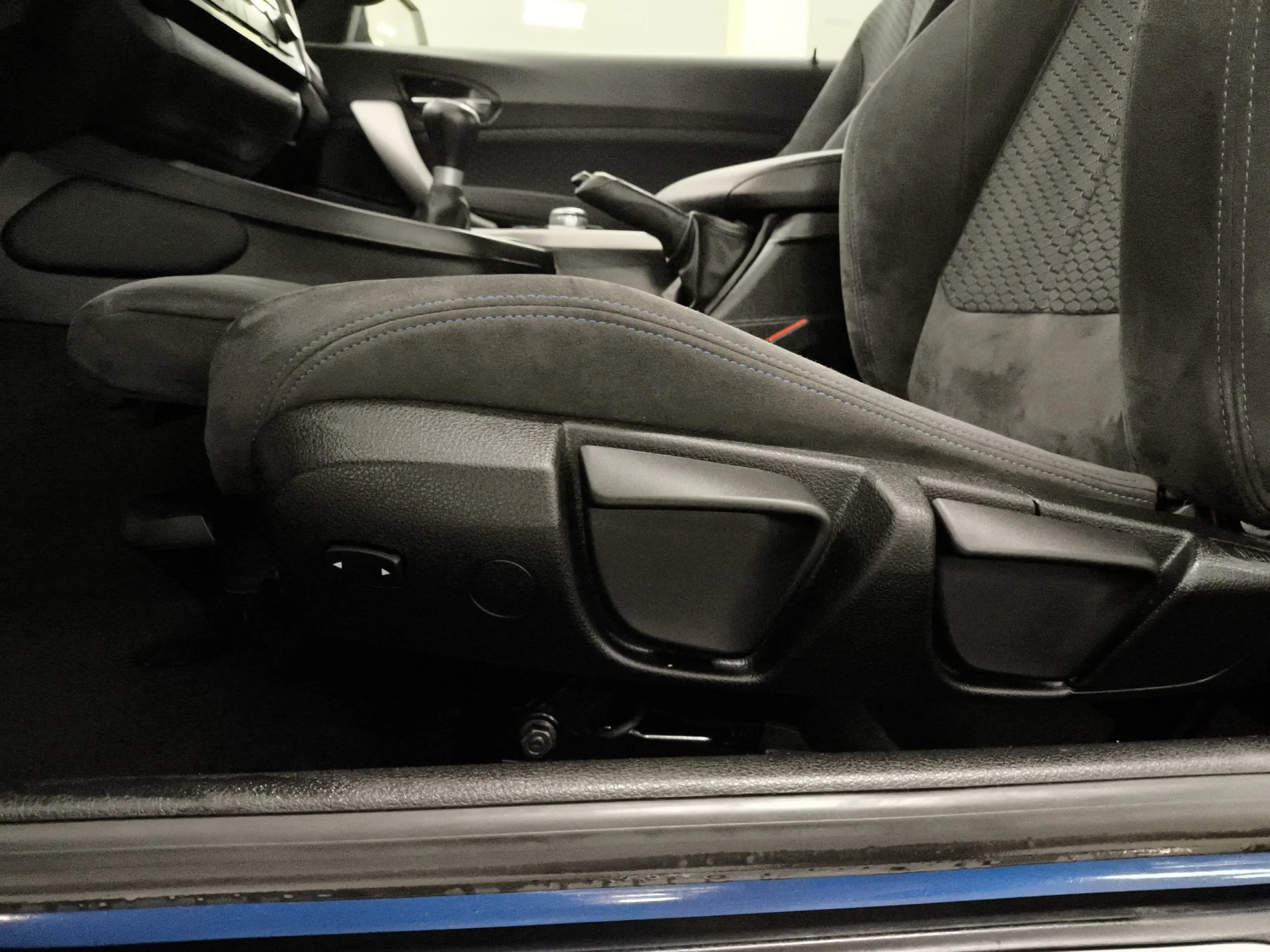 BMW Serie 2 220i Coupe 135 kW (184 CV) - Foto 9