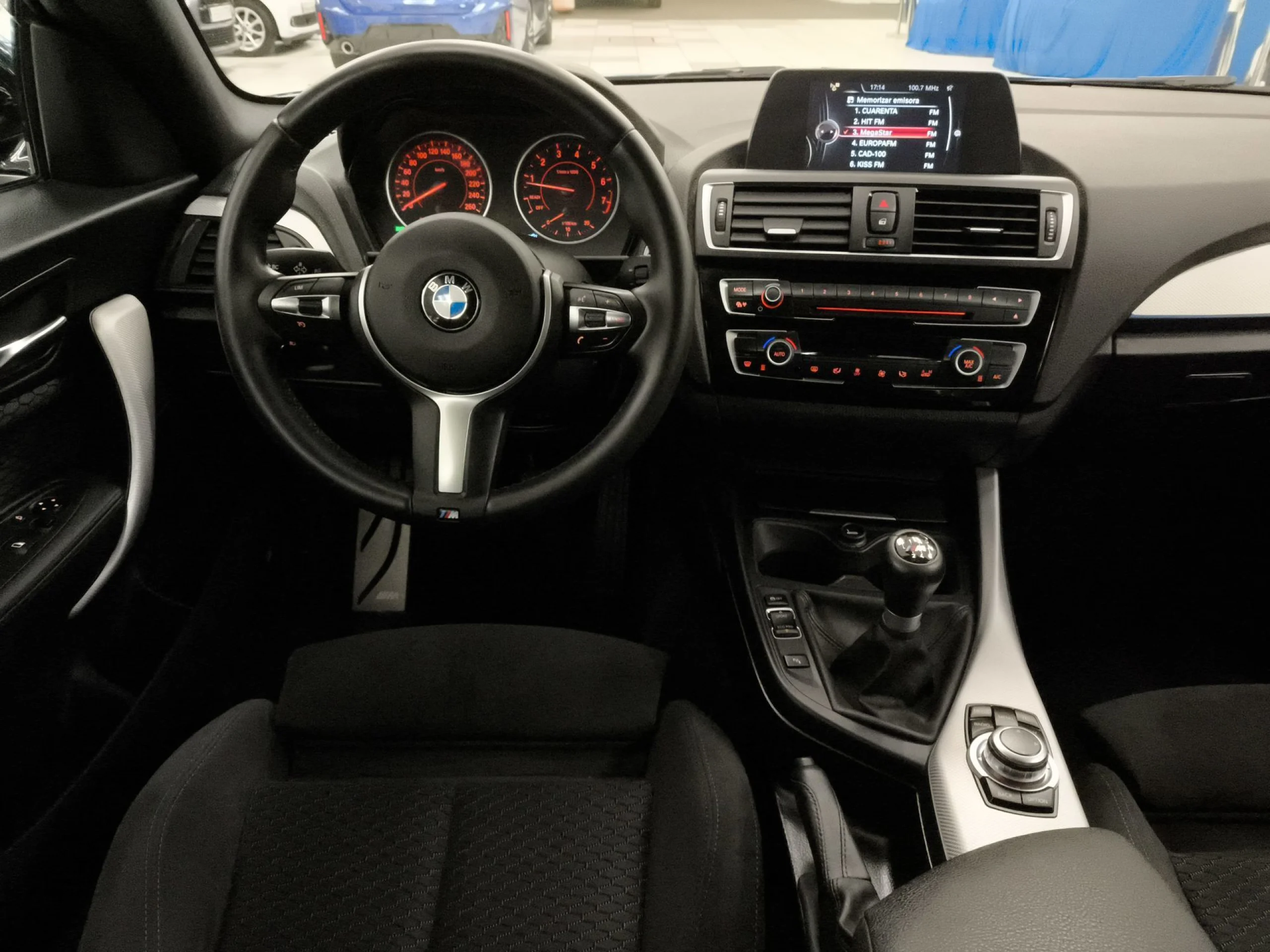 BMW Serie 2 220i Coupe 135 kW (184 CV) - Foto 17