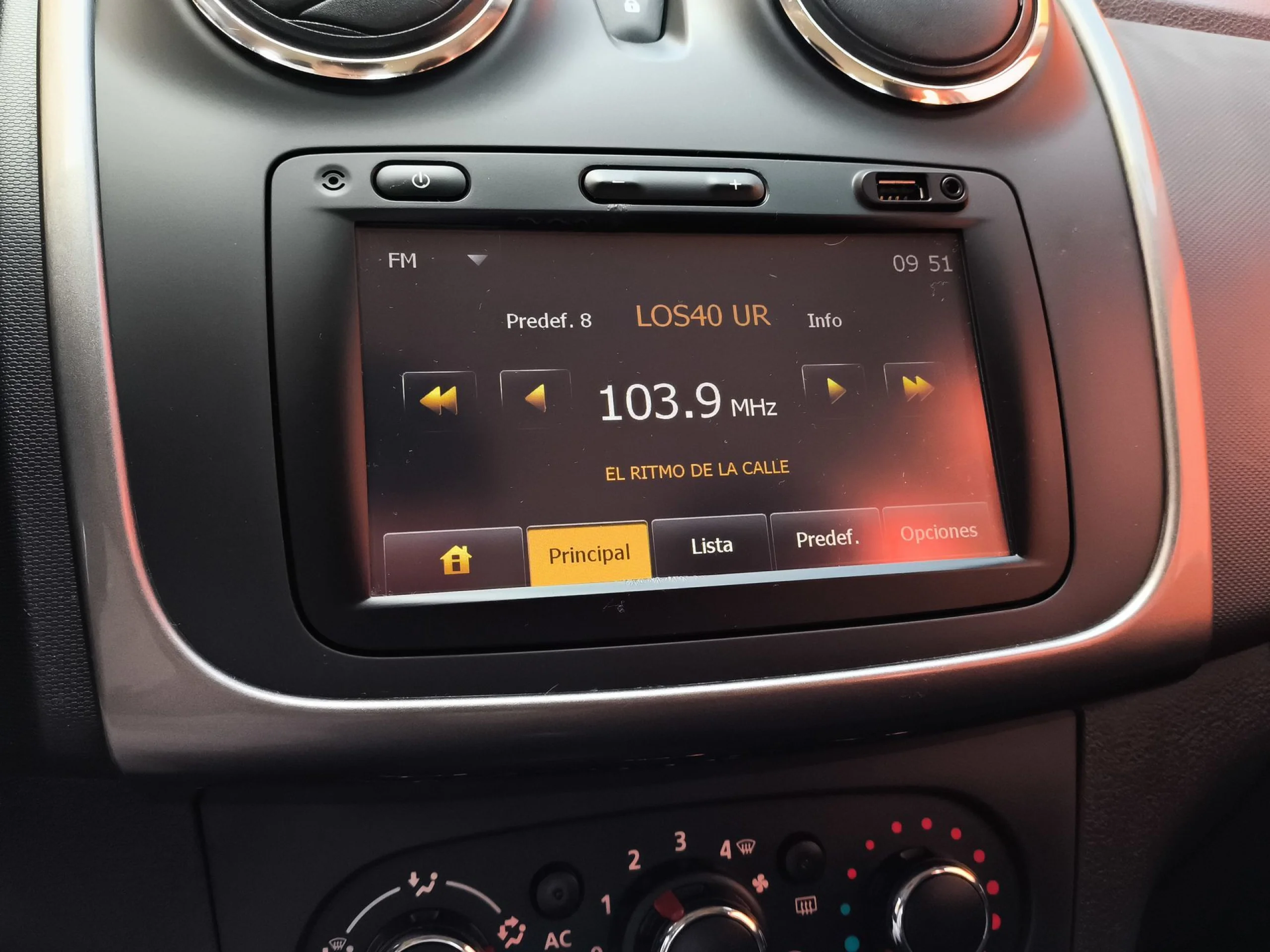 Dacia Sandero Laureate 1.2 55 kW (75 CV) - Foto 18