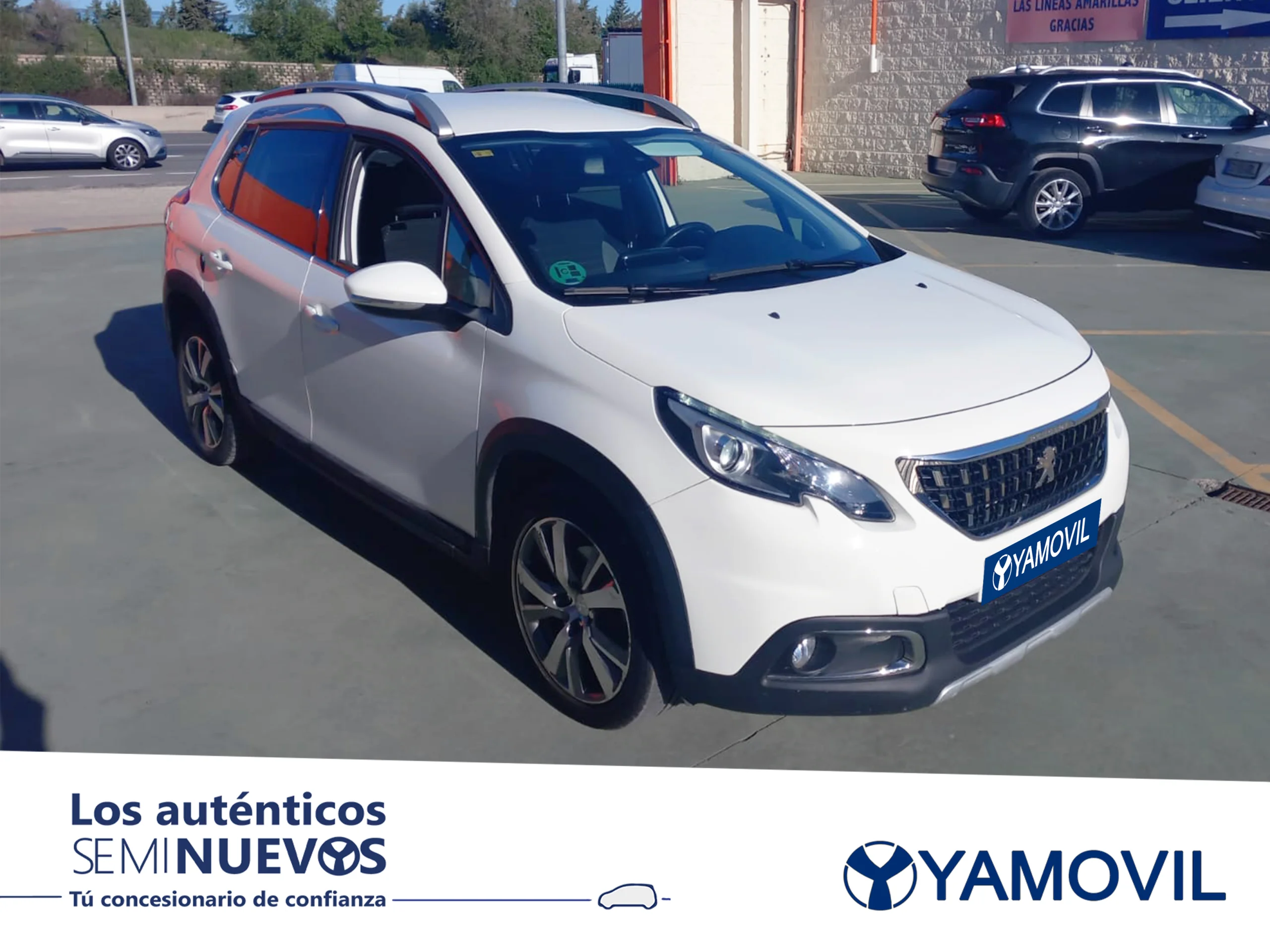 Peugeot 2008 PureTech 110 SANDS Allure EAT6 81 kW (110 CV) - Foto 3