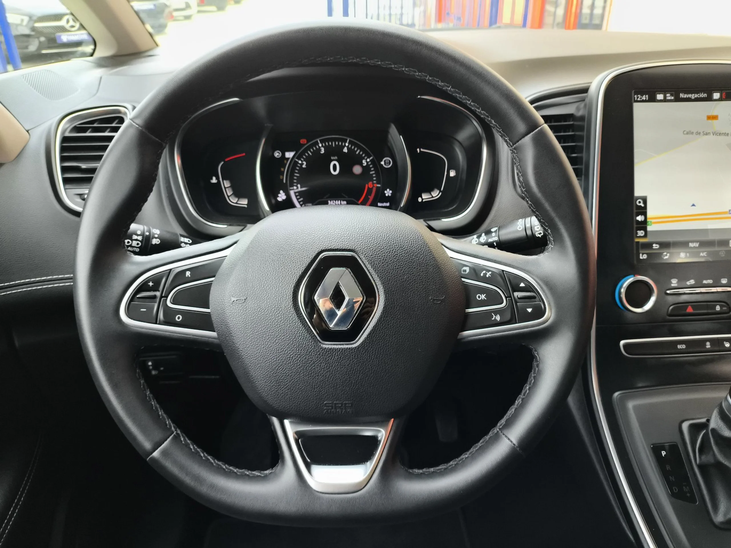 Renault Scenic Zen TCe 103 kW (140 CV) GPF EDC - Foto 13