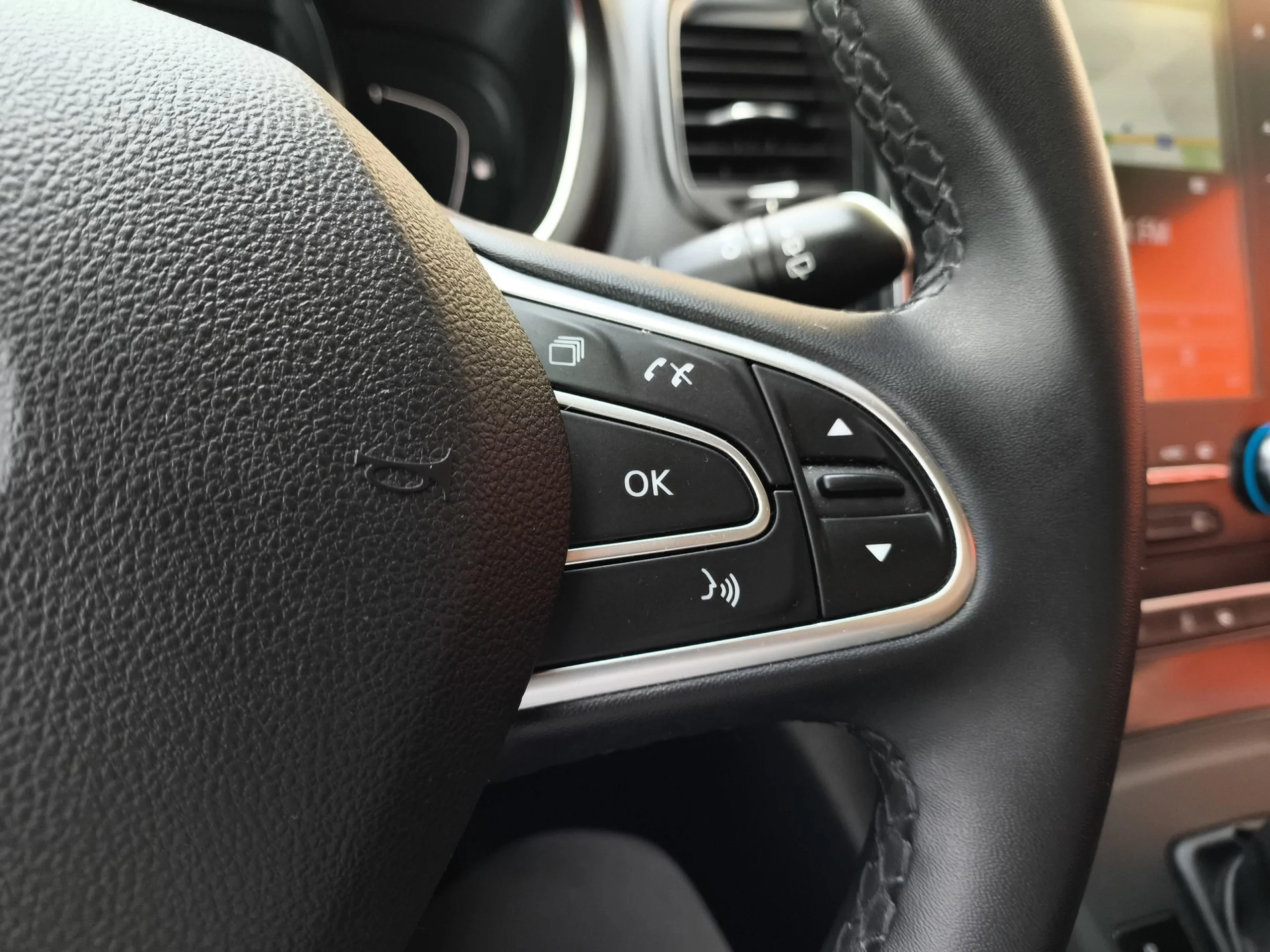 Renault Scenic Zen TCe 103 kW (140 CV) GPF EDC - Foto 15