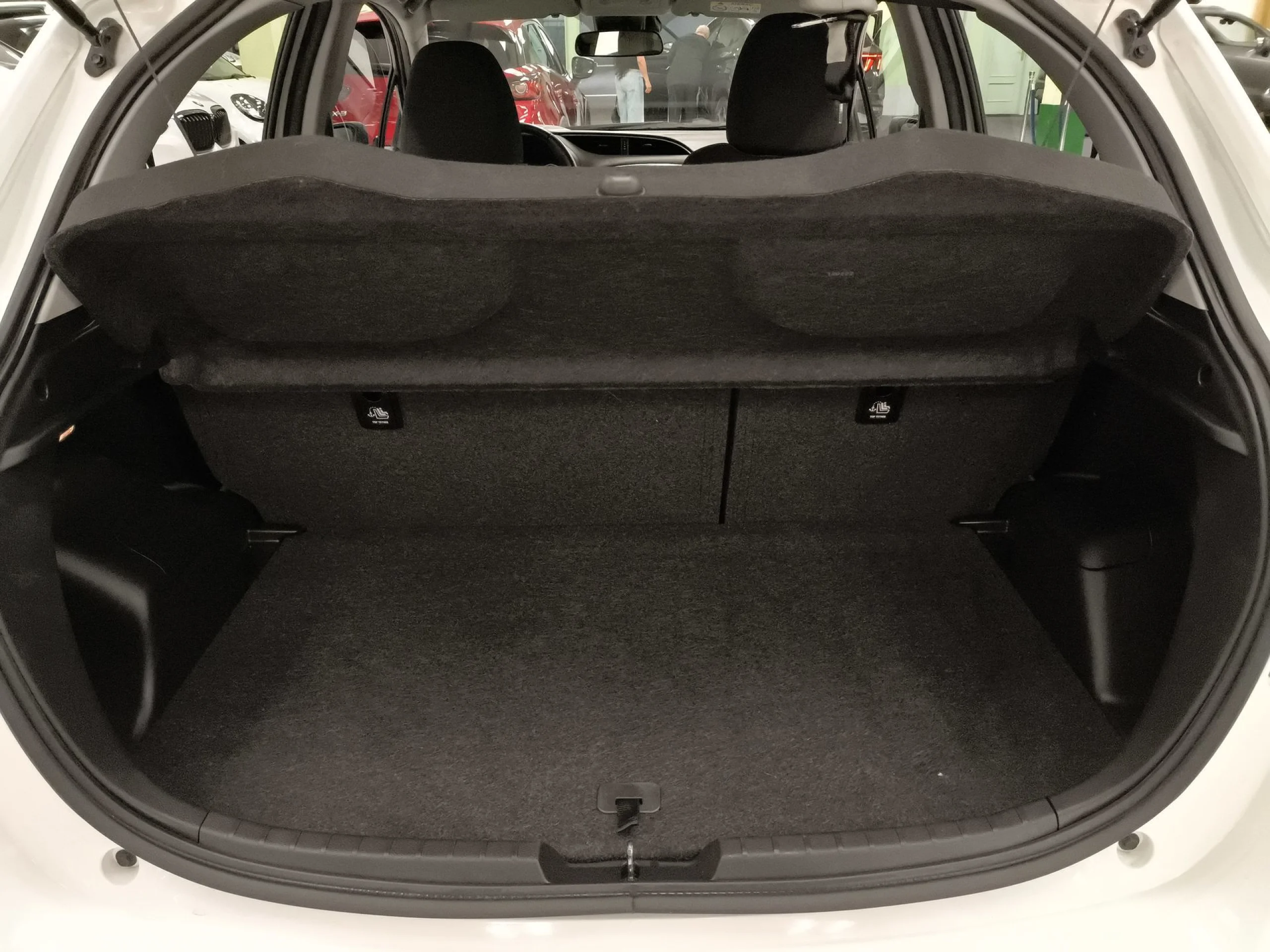 Toyota Yaris 70 Active 51 kW (69 CV) - Foto 22