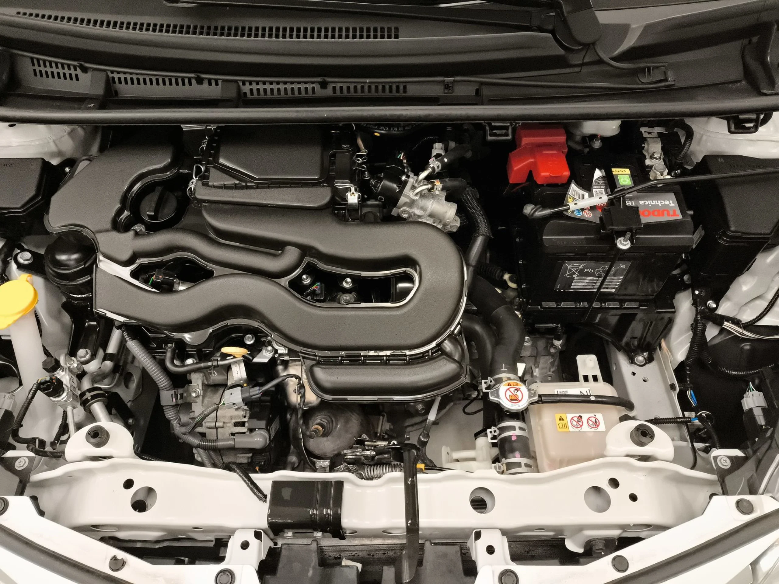 Toyota Yaris 70 Active 51 kW (69 CV) - Foto 24
