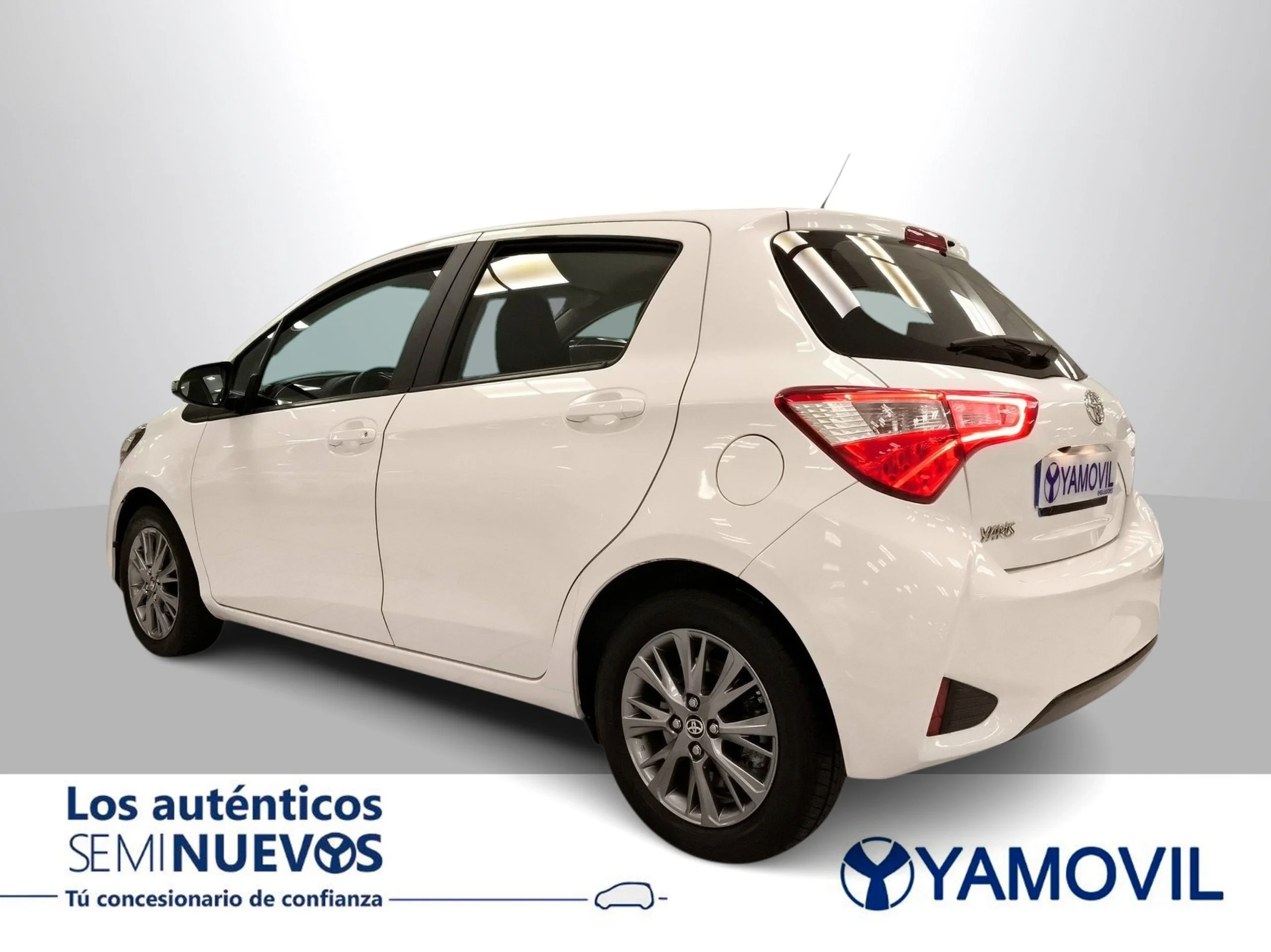 Toyota Yaris 70 Active 51 kW (69 CV) - Foto 6