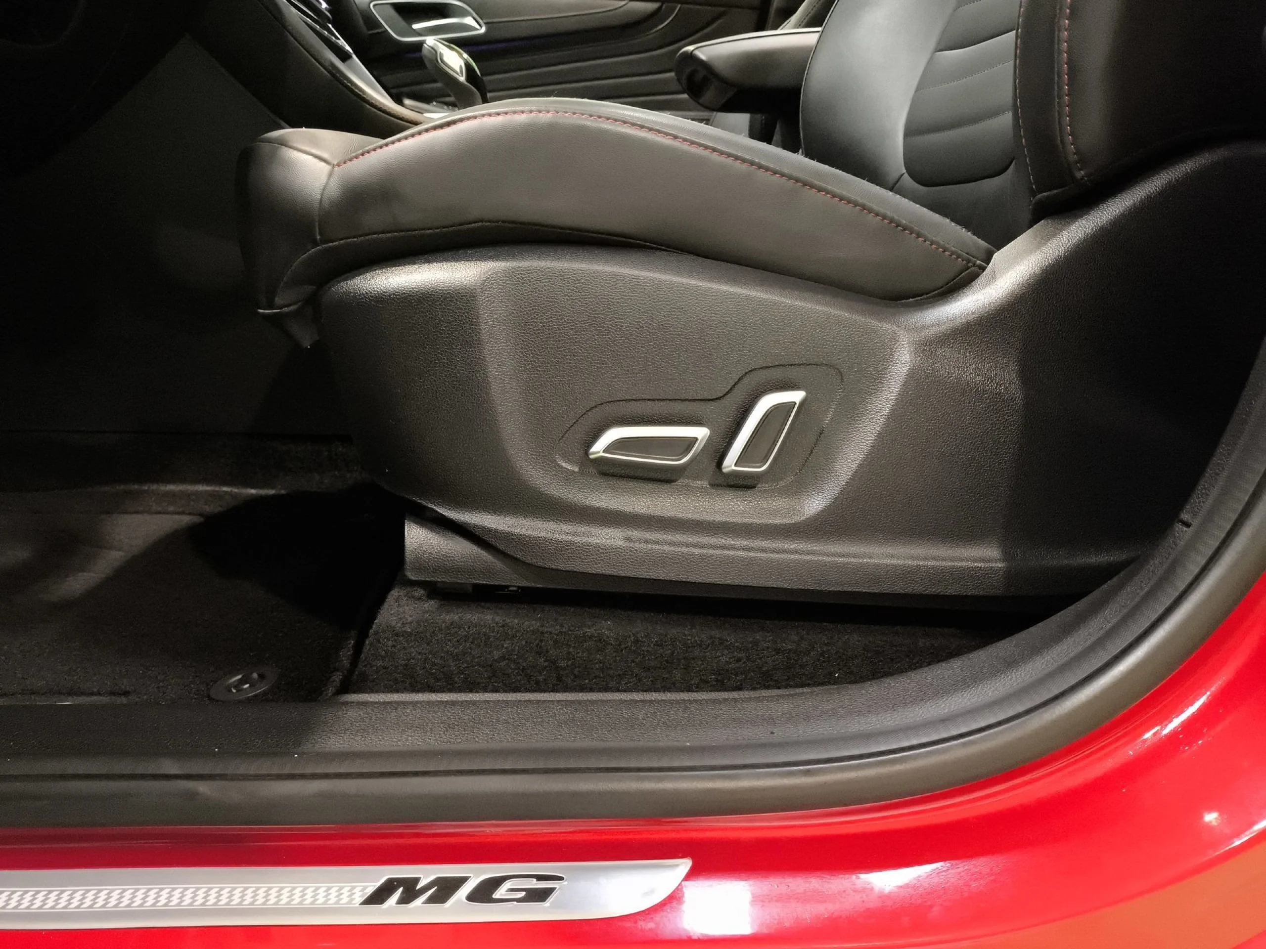 MG Ehs 1.5 T-GDI PHEV Luxury 190 kW (258 CV) - Foto 9