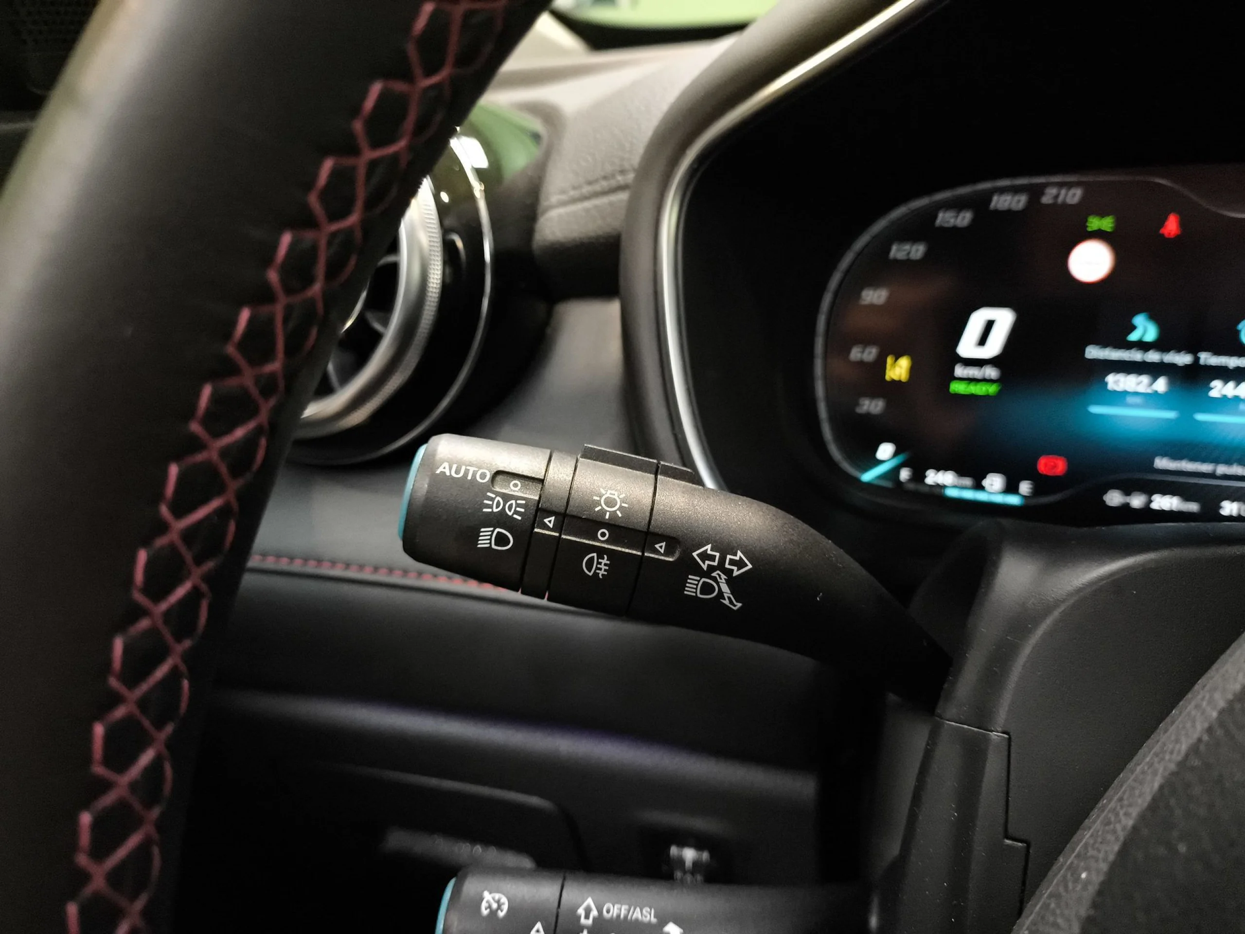 MG Ehs 1.5 T-GDI PHEV Luxury 190 kW (258 CV) - Foto 16