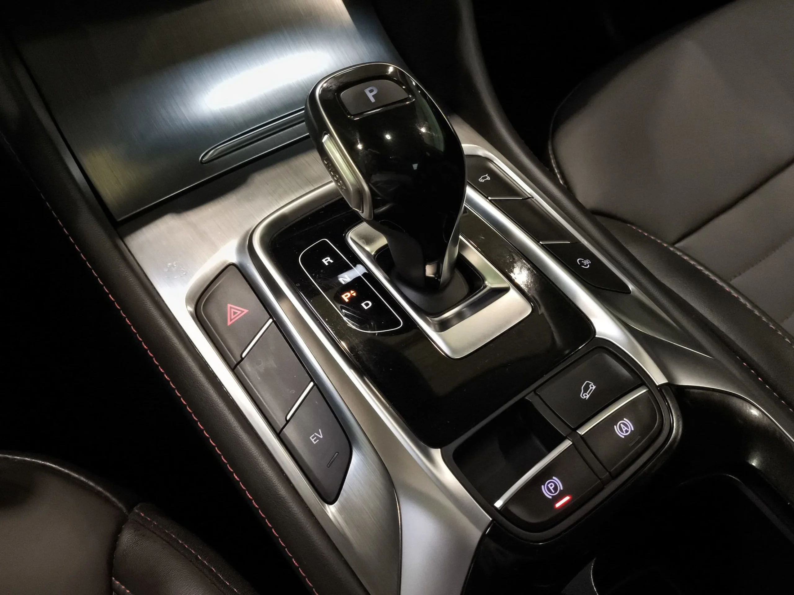 MG Ehs 1.5 T-GDI PHEV Luxury 190 kW (258 CV) - Foto 24