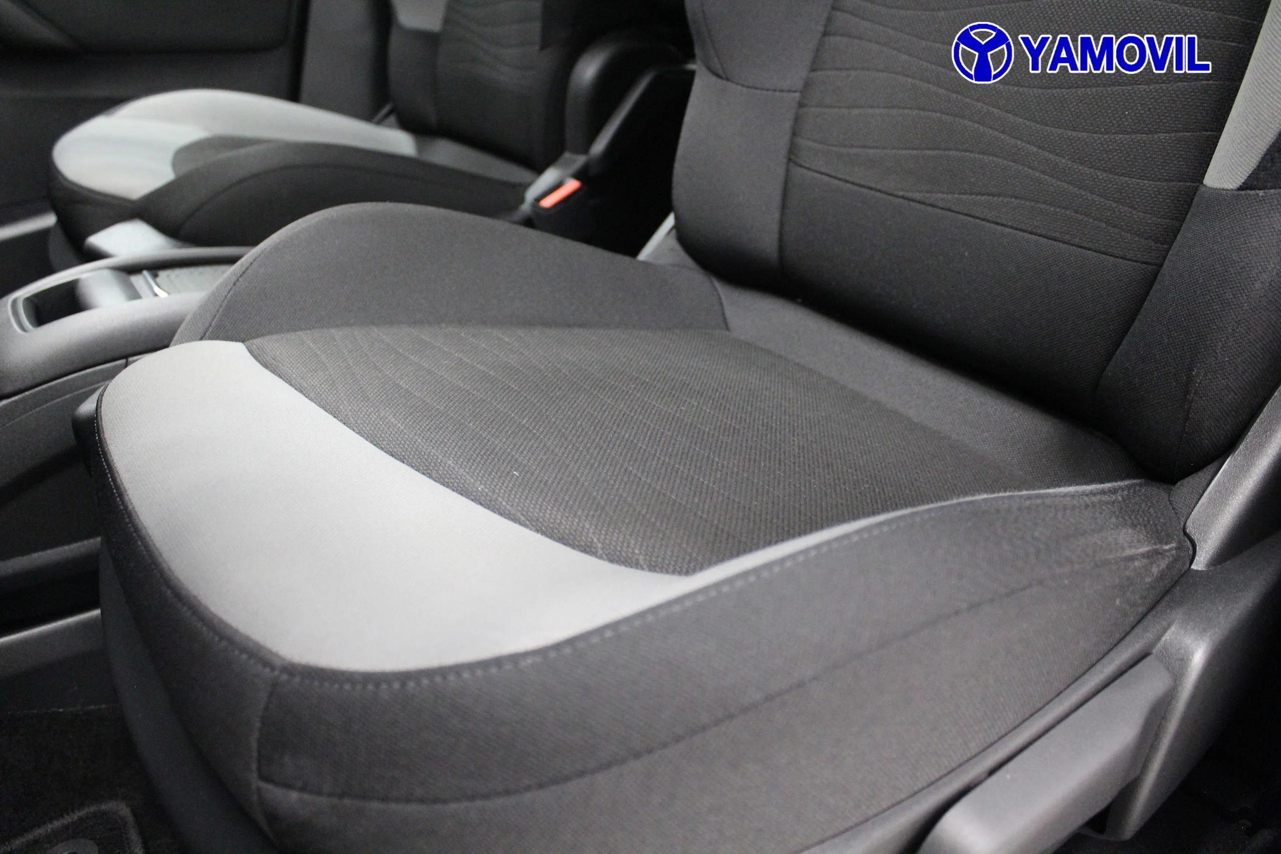 Citroen Grand C4 Picasso GRAND C4 PICASSO eHDi AIRDREAM ETG6 INTENSIVE PLUS 115CV 5P. - Foto 15