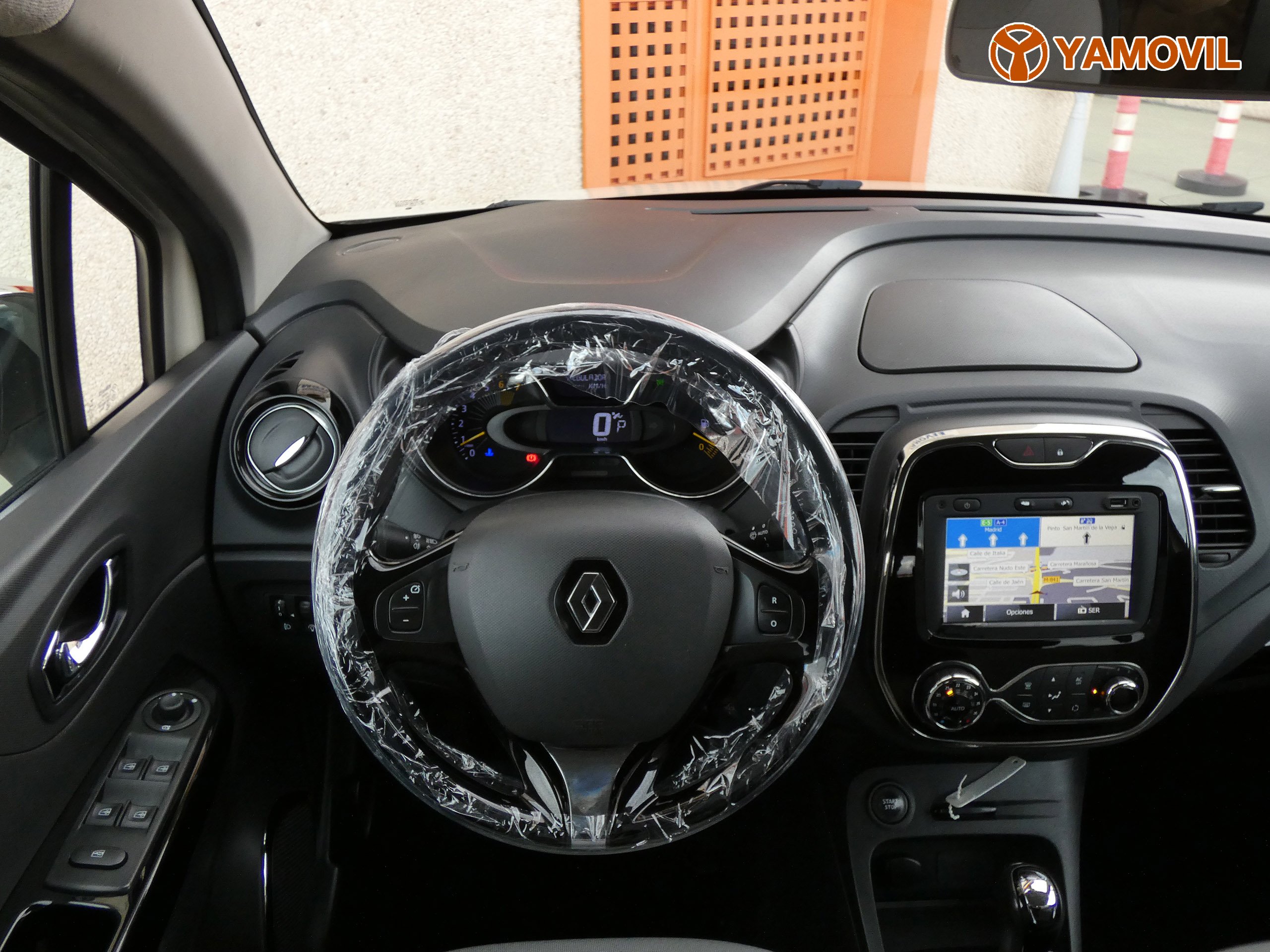 Renault Captur TCE ENERGY ZEN EDC Aut - Foto 17