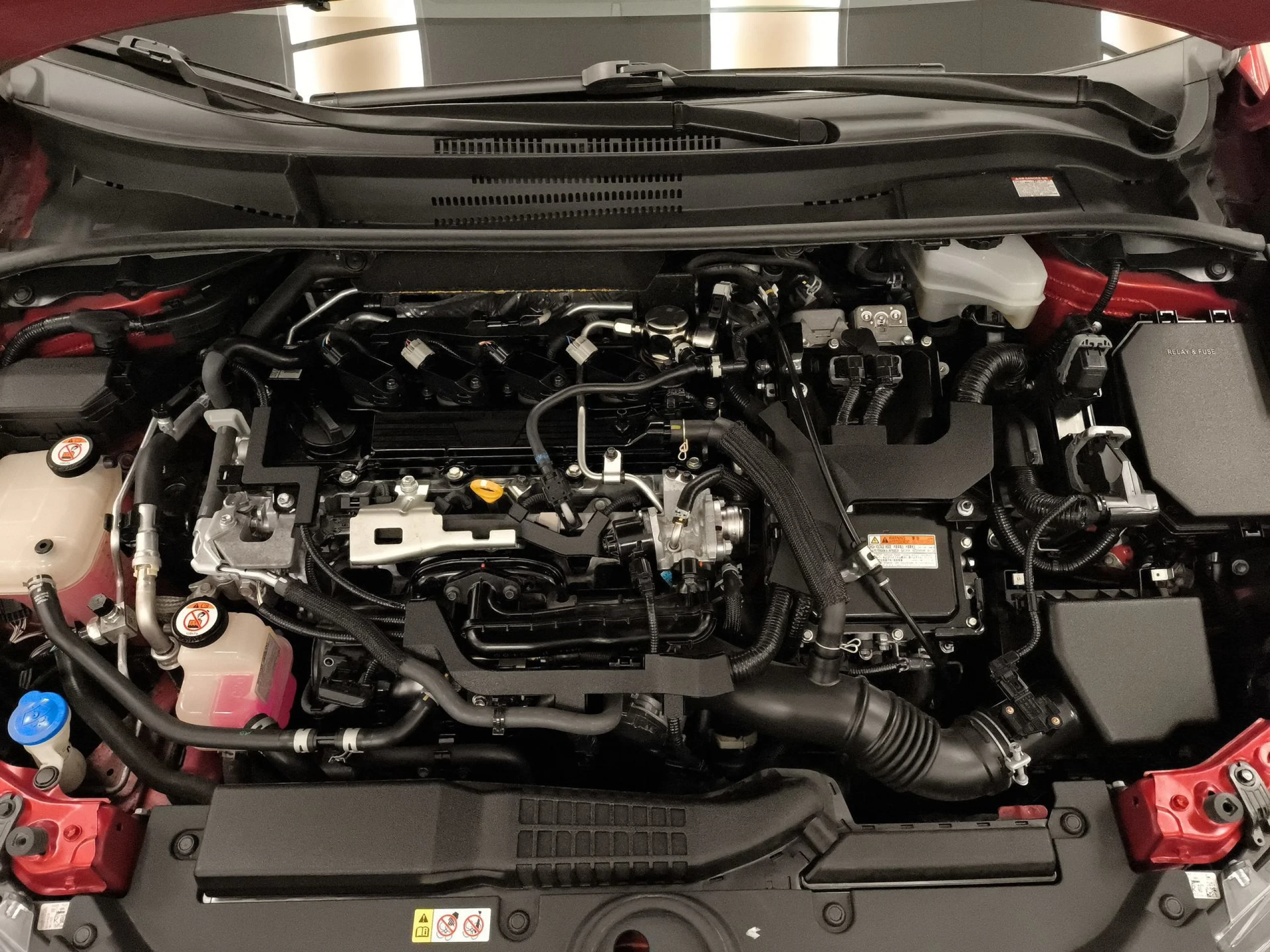 Toyota Corolla 180H FEEL! E-CVT 132 kW (180 CV) - Foto 25