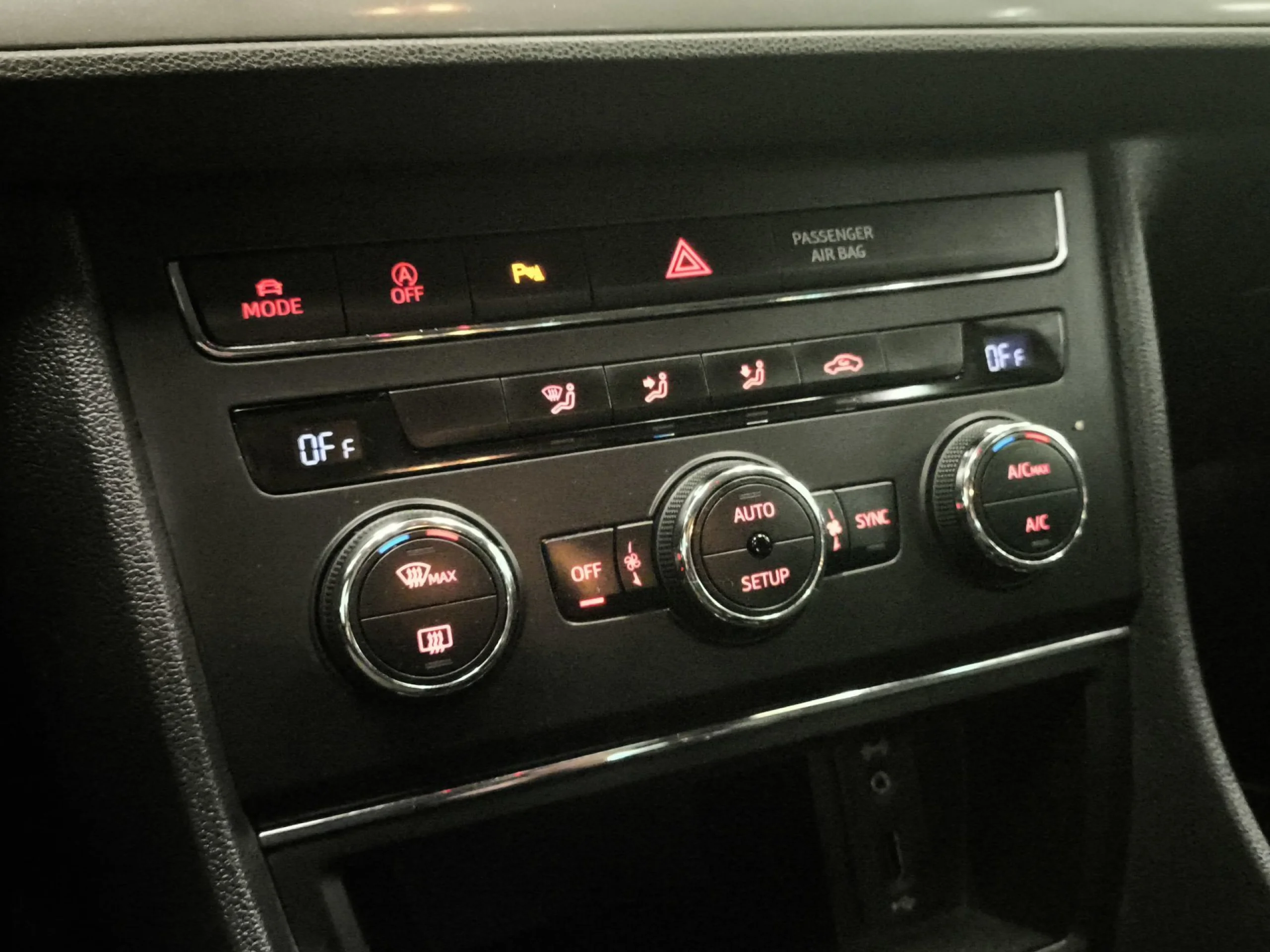 Seat León 1.4 TSI ACT SANDS FR 110 kW (150 CV) - Foto 14
