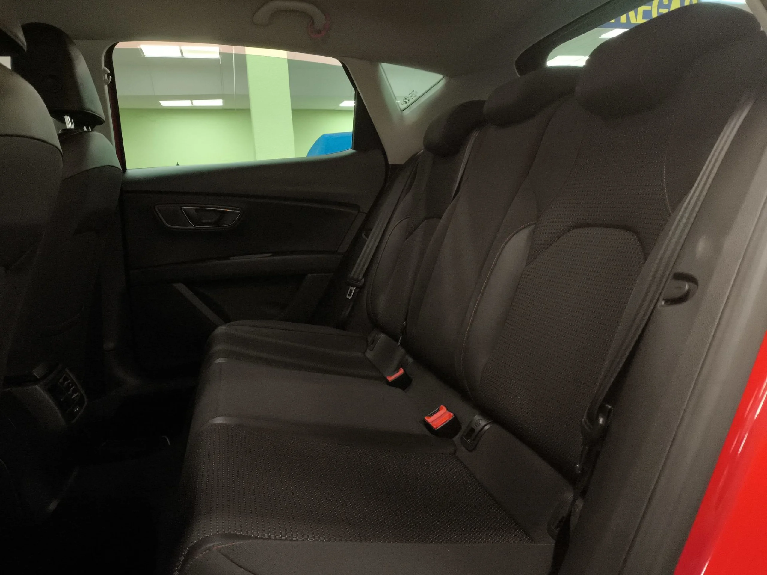 Seat León 1.4 TSI ACT SANDS FR 110 kW (150 CV) - Foto 17
