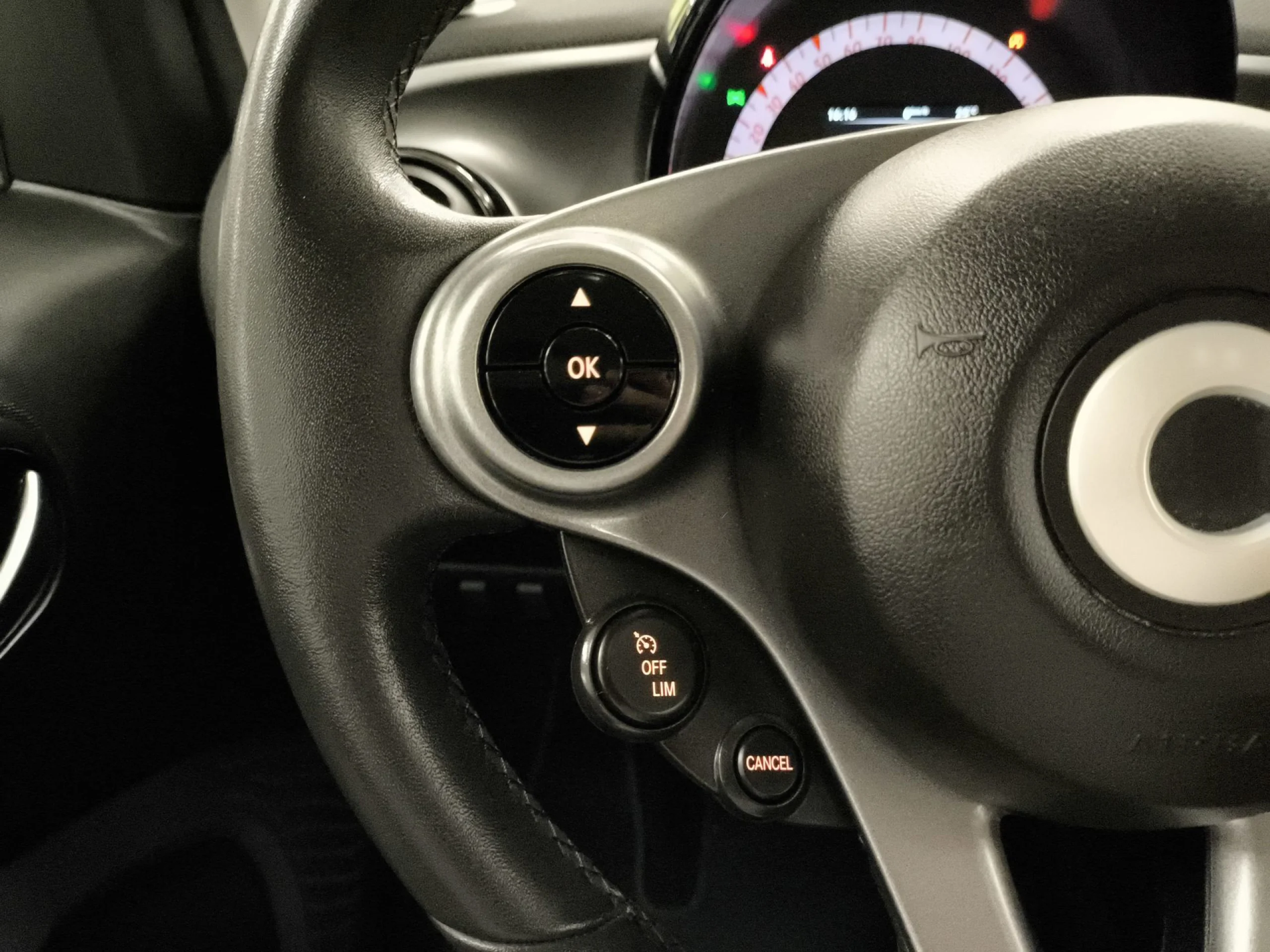 Smart ForTwo Coupe 66 Passion 66 kW (90 CV) - Foto 13