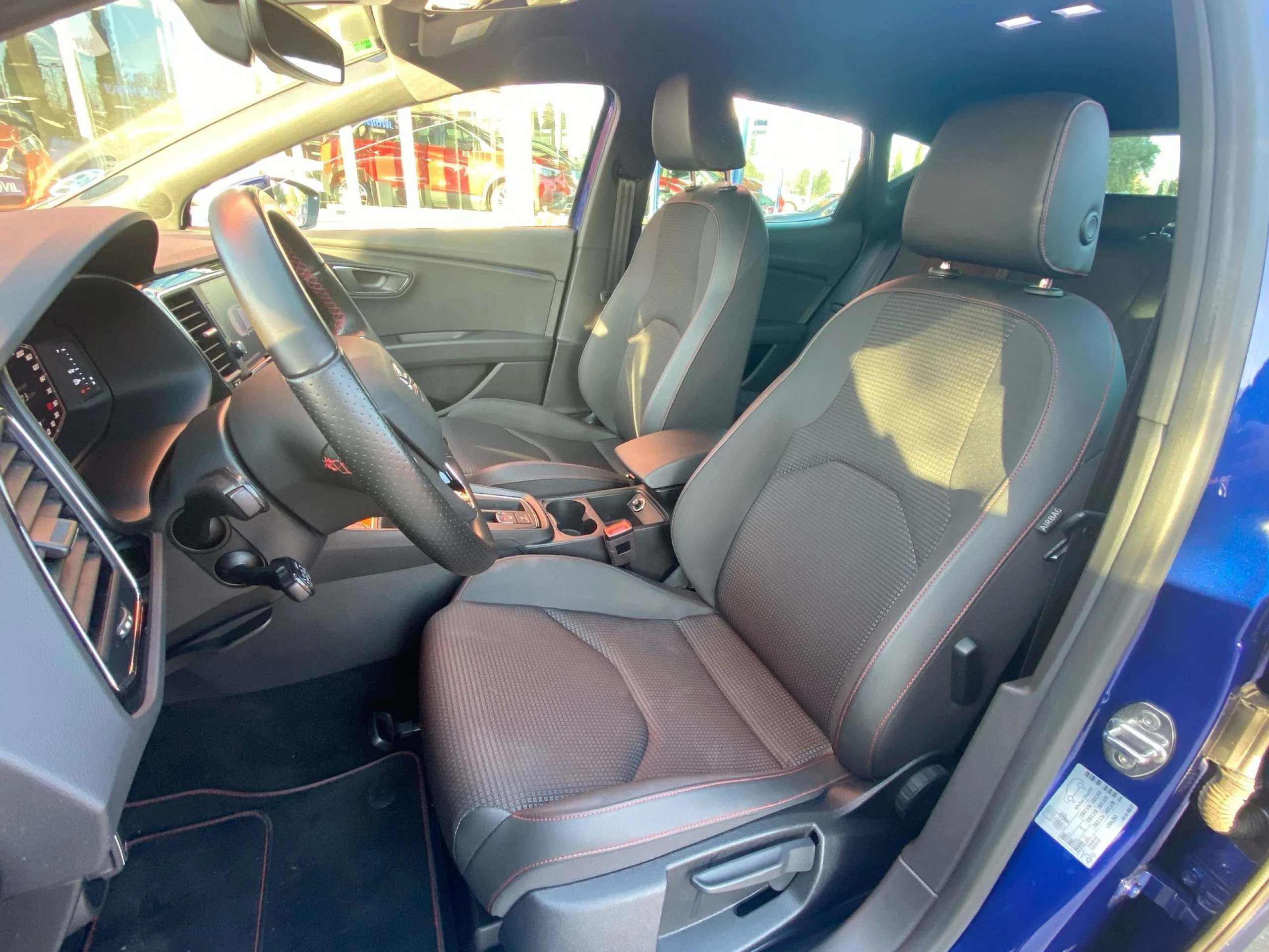 Seat Leon 1.5 TSI SANDS FR Edition Plus 110 kW (150 CV) - Foto 8