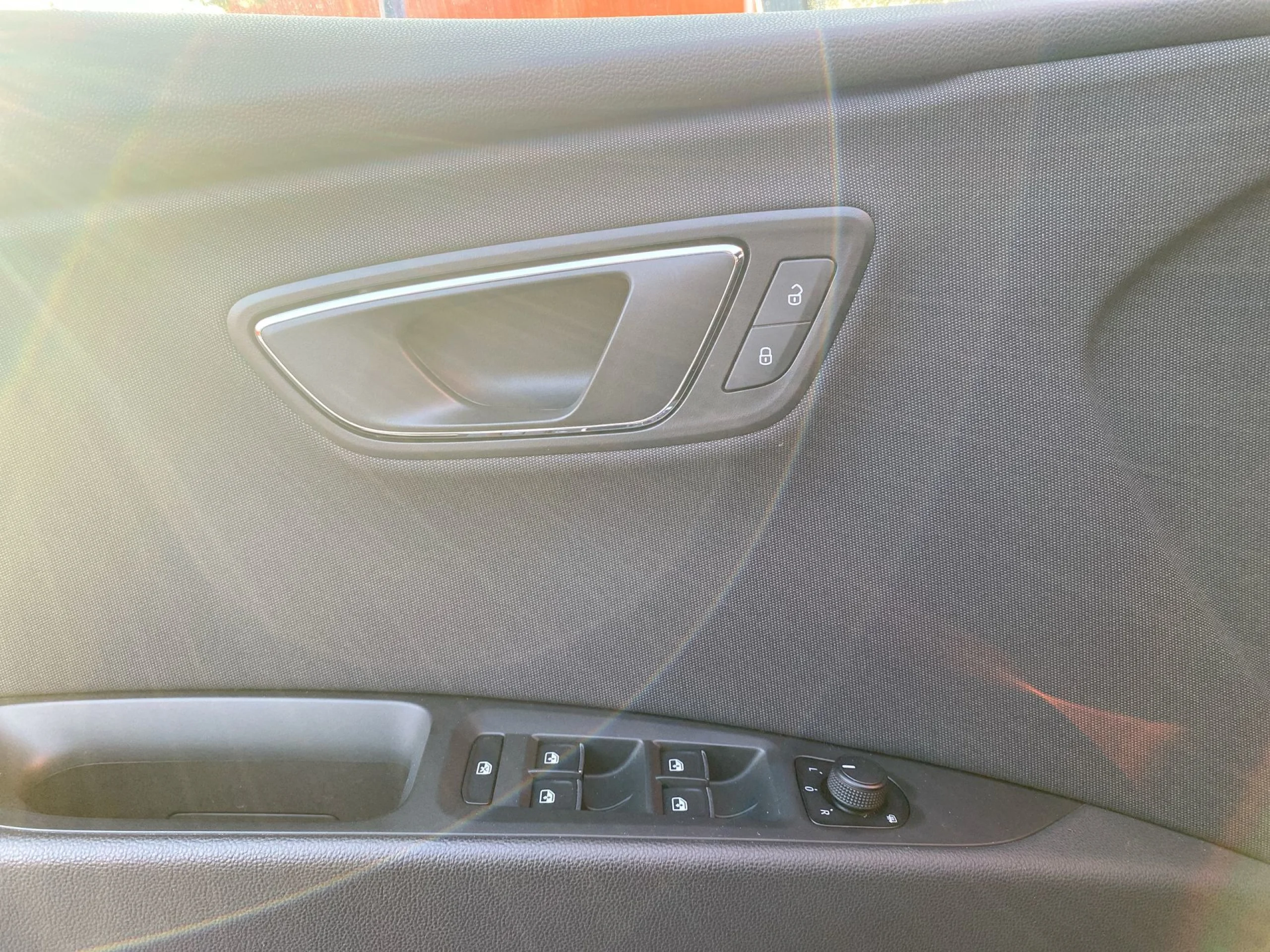 Seat Leon 1.5 TSI SANDS FR Edition Plus 110 kW (150 CV) - Foto 10
