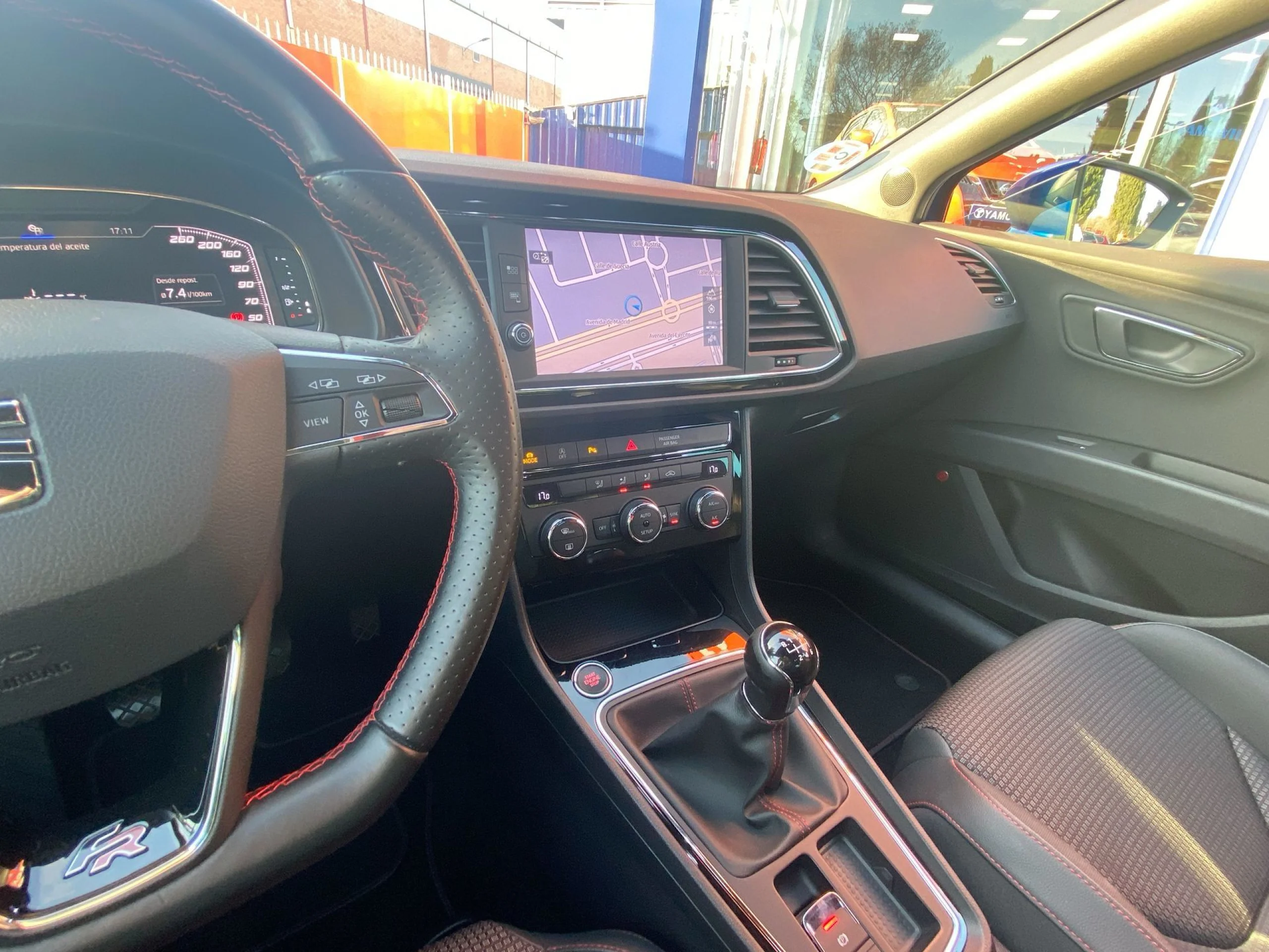 Seat Leon 1.5 TSI SANDS FR Edition Plus 110 kW (150 CV) - Foto 18