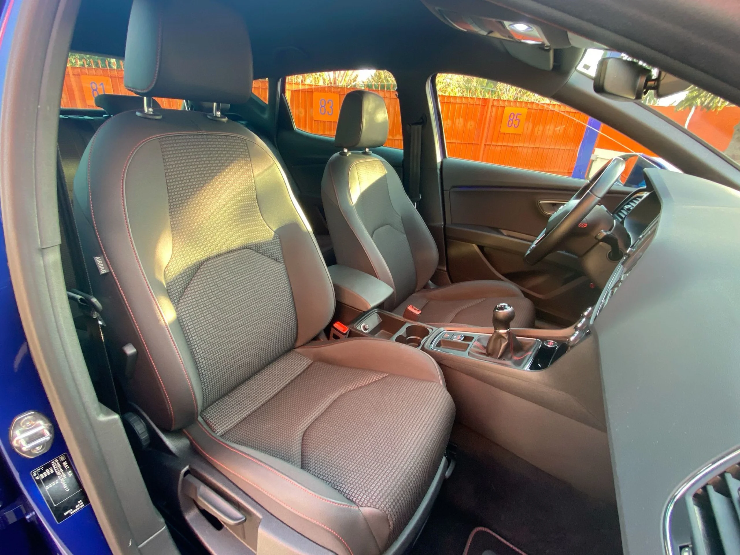 Seat Leon 1.5 TSI SANDS FR Edition Plus 110 kW (150 CV) - Foto 22