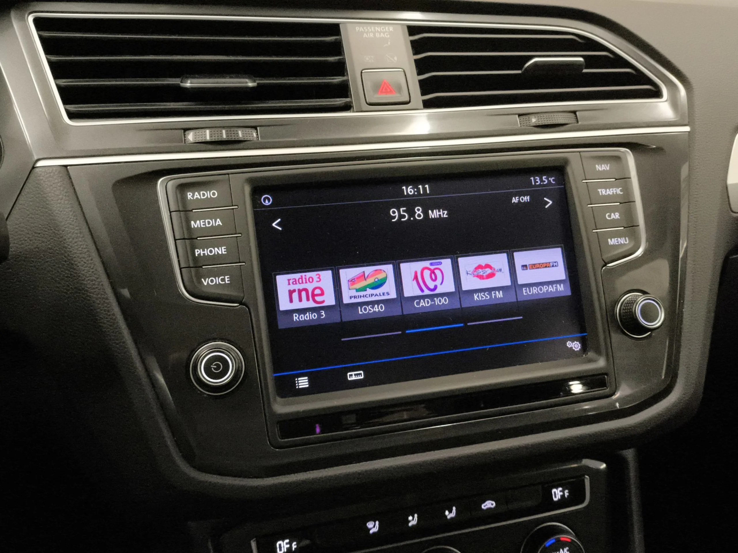 Volkswagen Tiguan Advance 2.0 TDI BMT 110 kW (150 CV) DSG - Foto 13