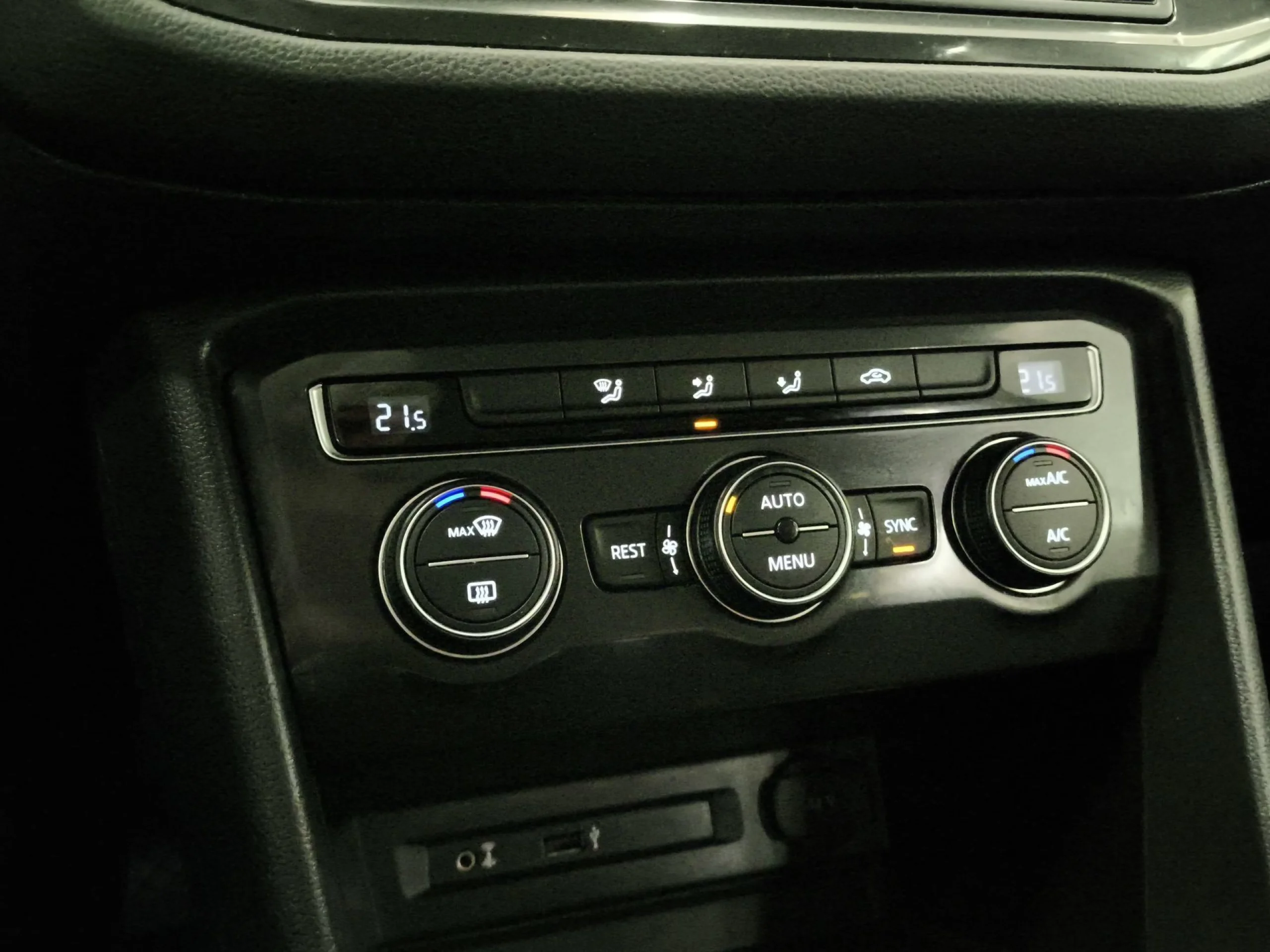 Volkswagen Tiguan Advance 2.0 TDI BMT 110 kW (150 CV) DSG - Foto 16
