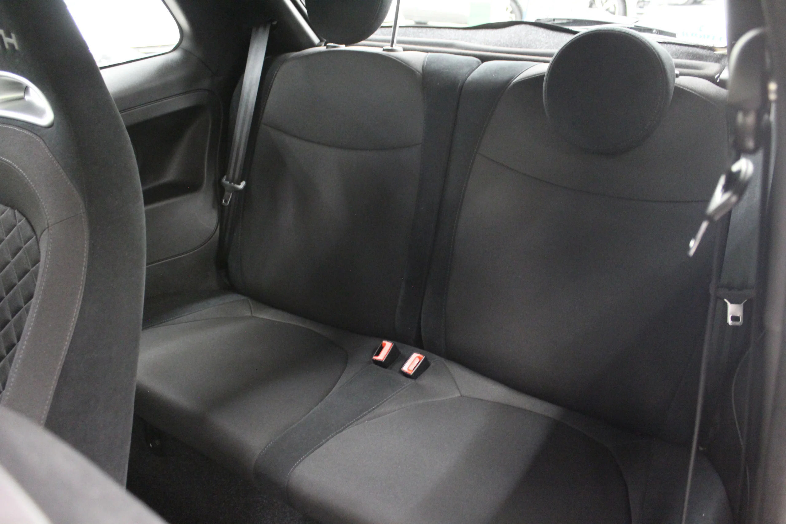Aixam 500 1.4 16v T-Jet F595 121 kW (165 CV) - Foto 14