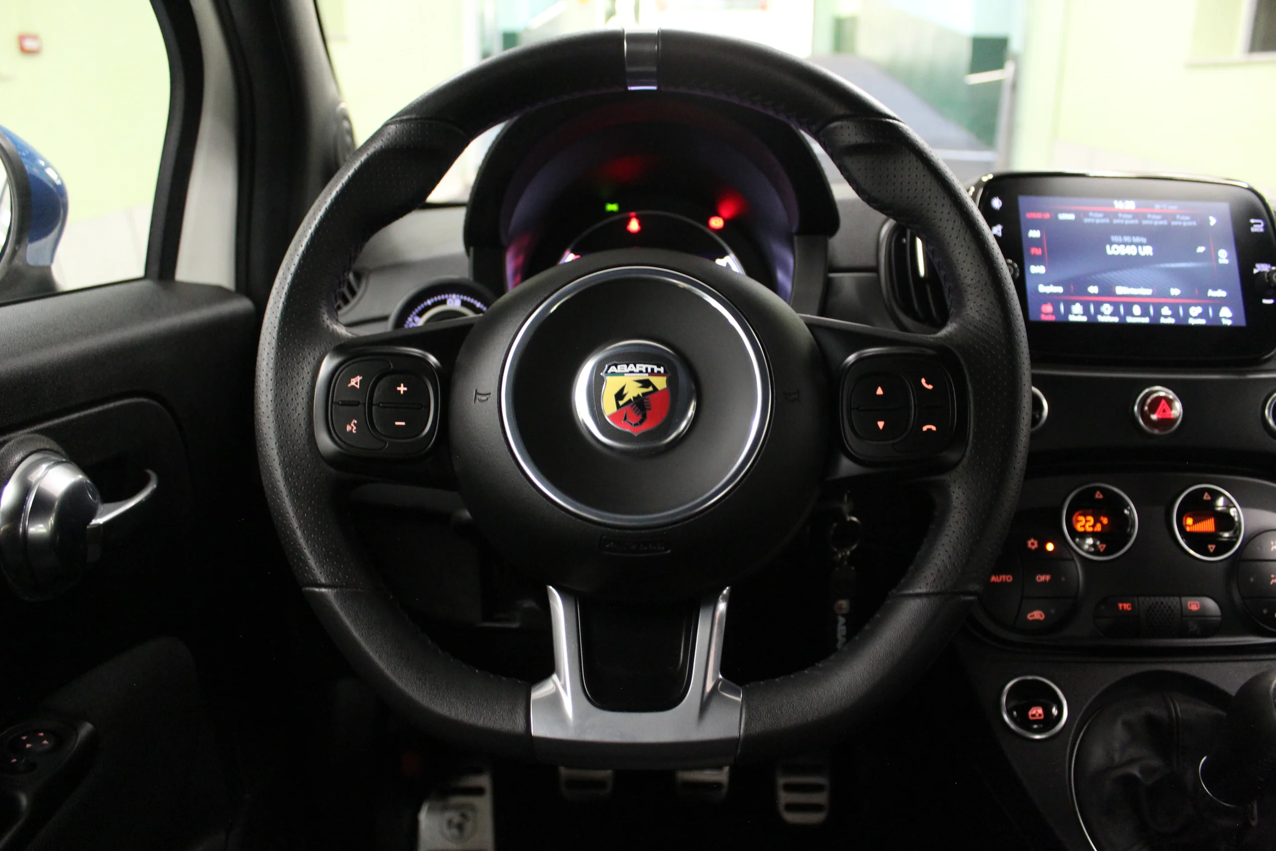 Aixam 500 1.4 16v T-Jet F595 121 kW (165 CV) - Foto 17