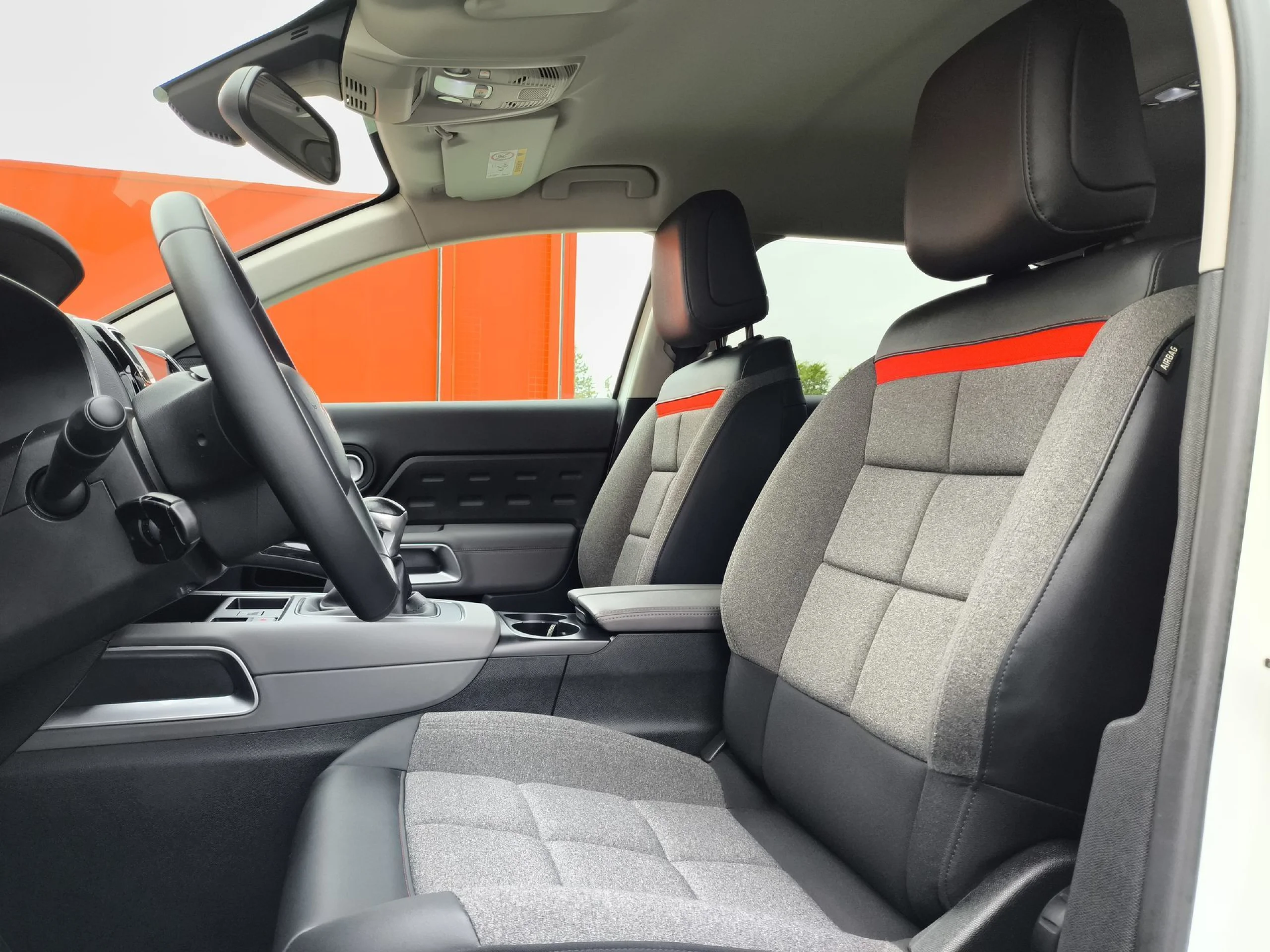 Citroen C5 Aircross PureTech 130 SANDS Feel 96 kW (131 CV) - Foto 7